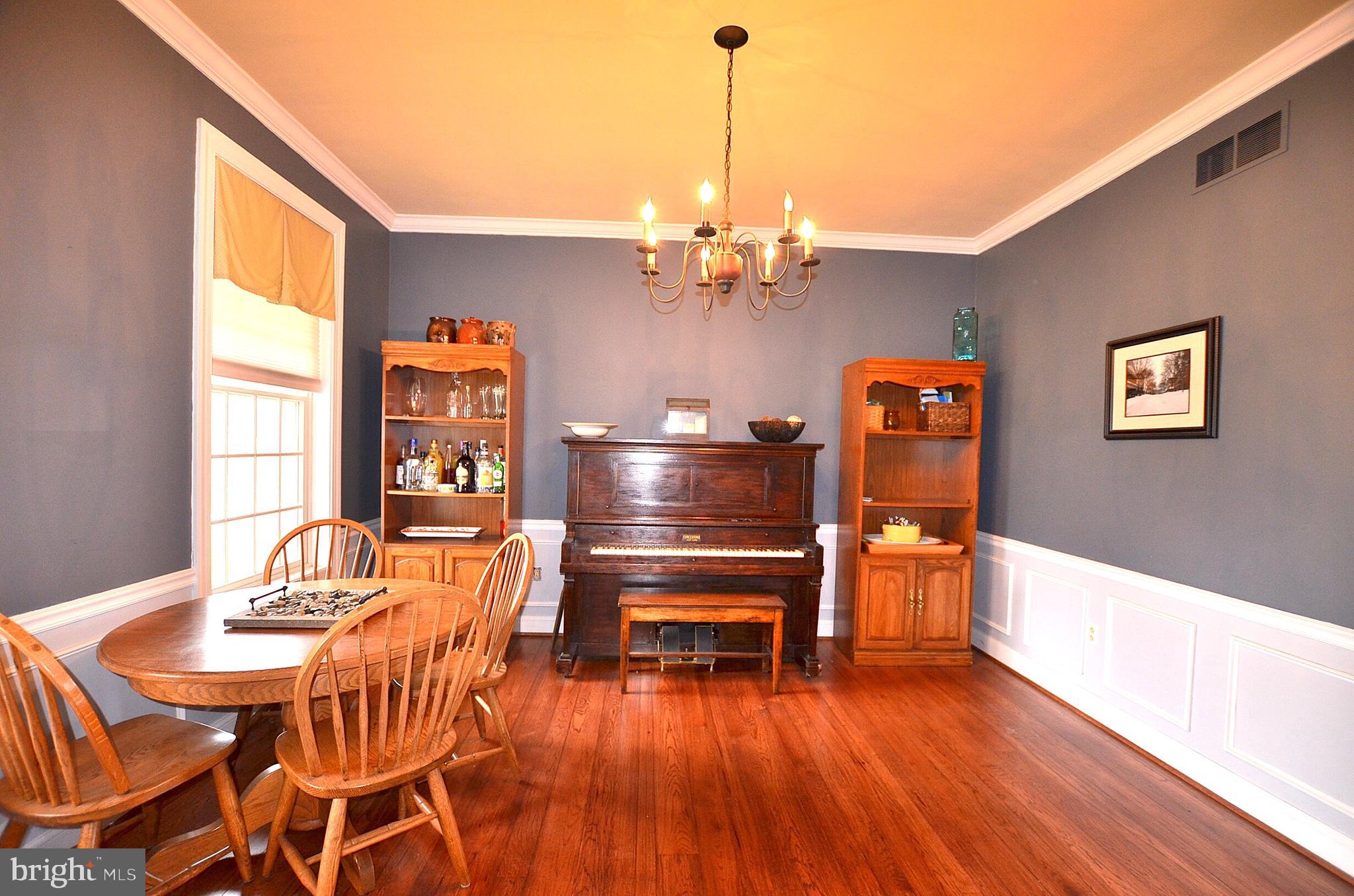 LAUREL CROSSING - Residential