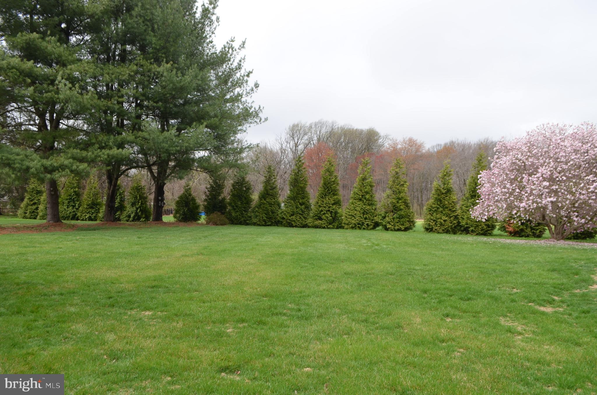 LAUREL CROSSING - Residential