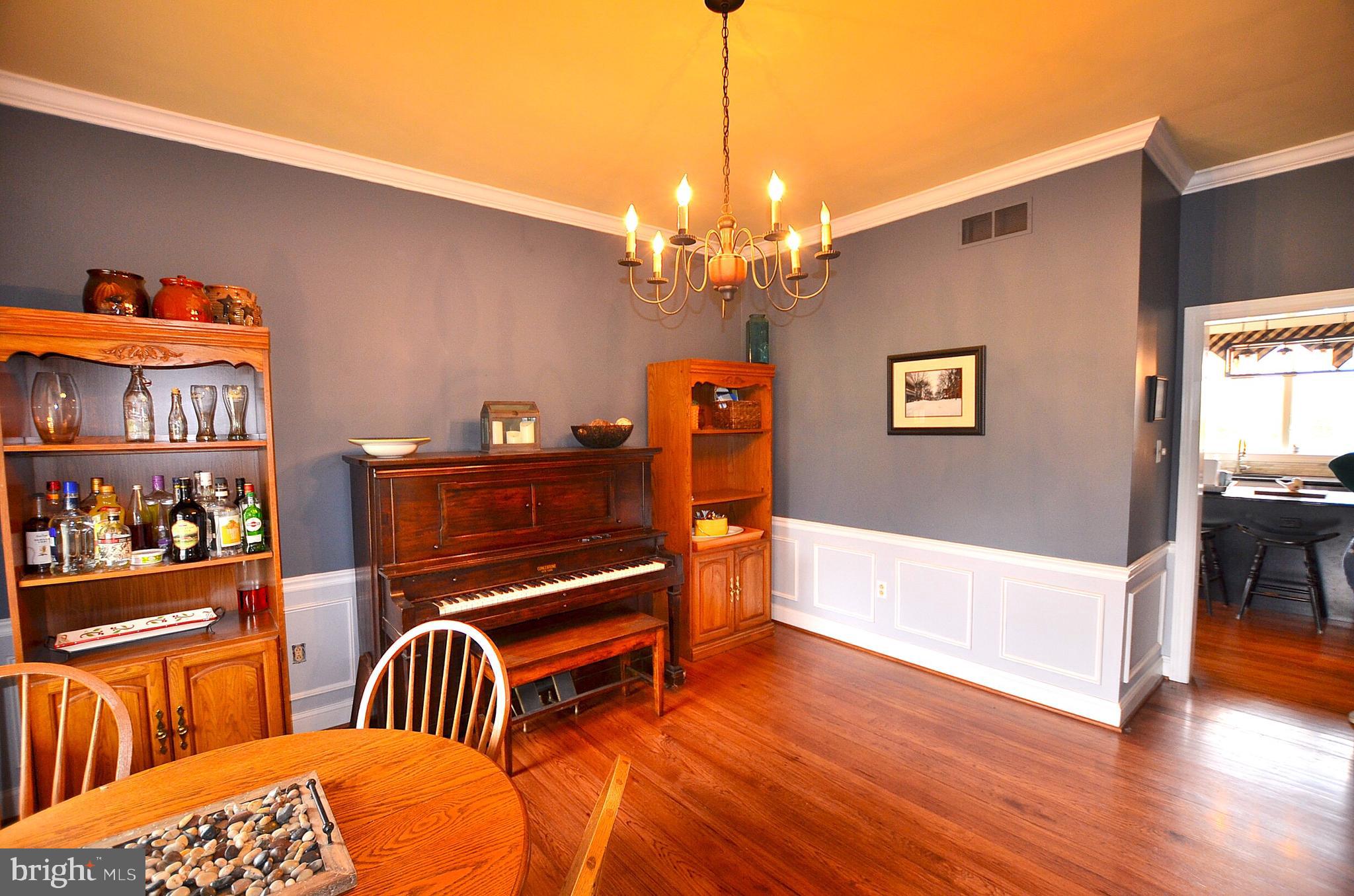 LAUREL CROSSING - Residential