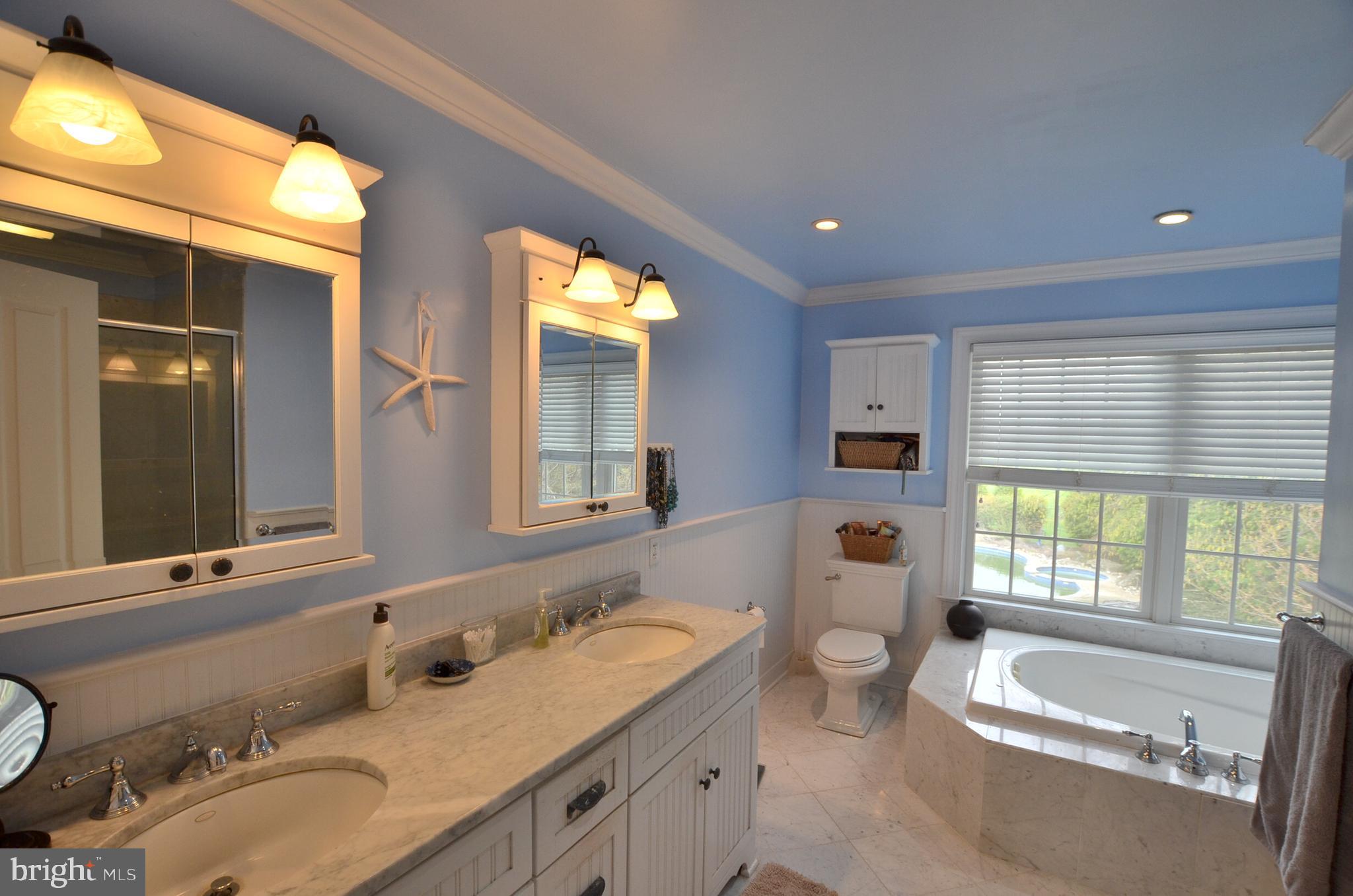 LAUREL CROSSING - Residential