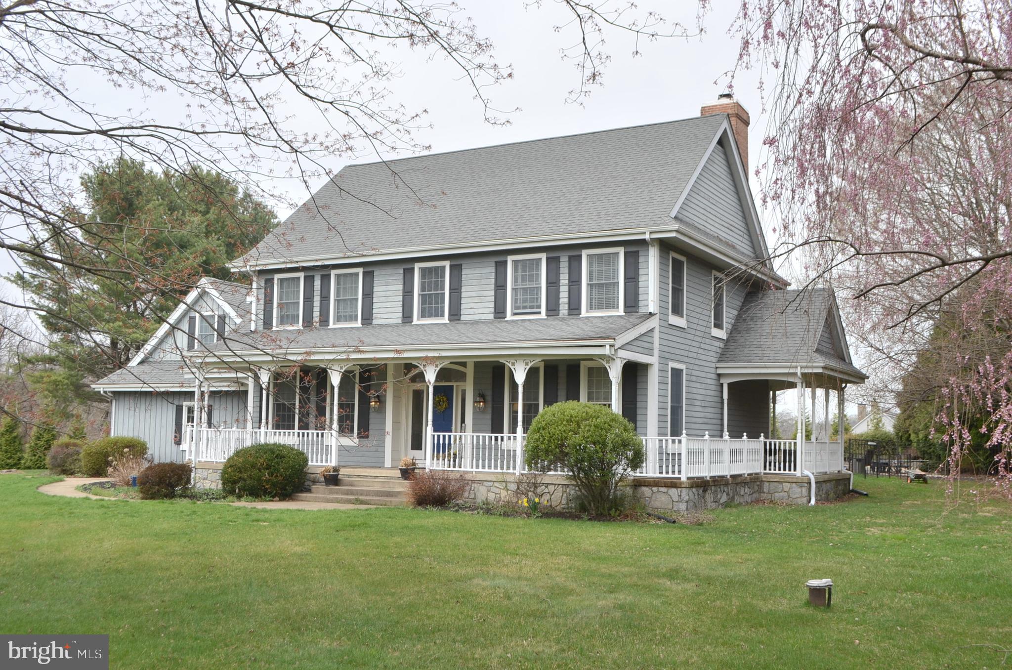 LAUREL CROSSING - Residential