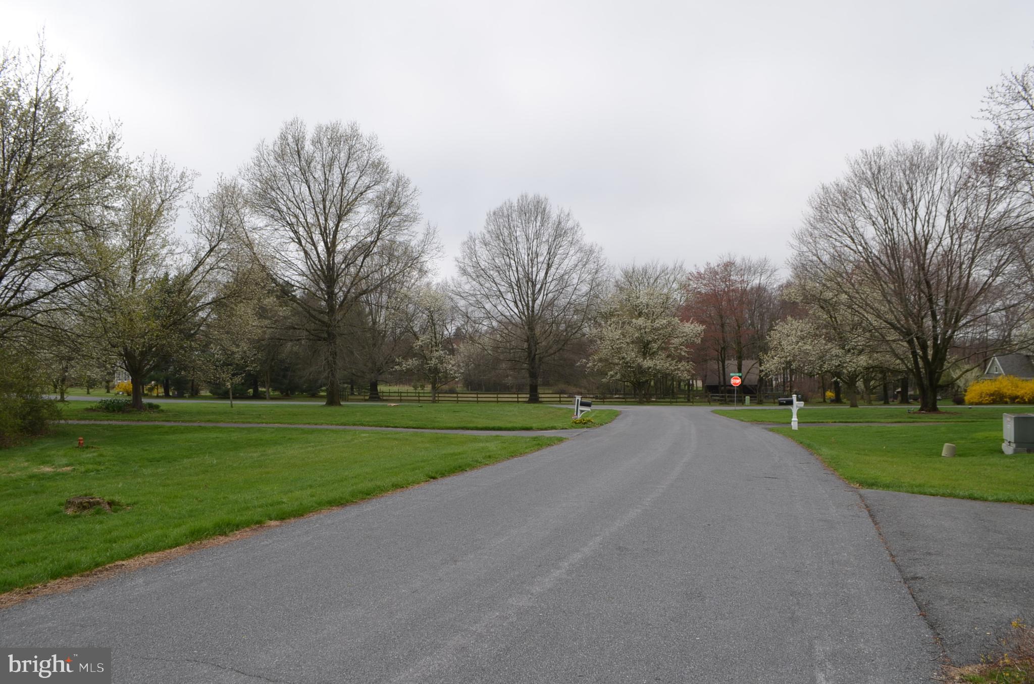 LAUREL CROSSING - Residential