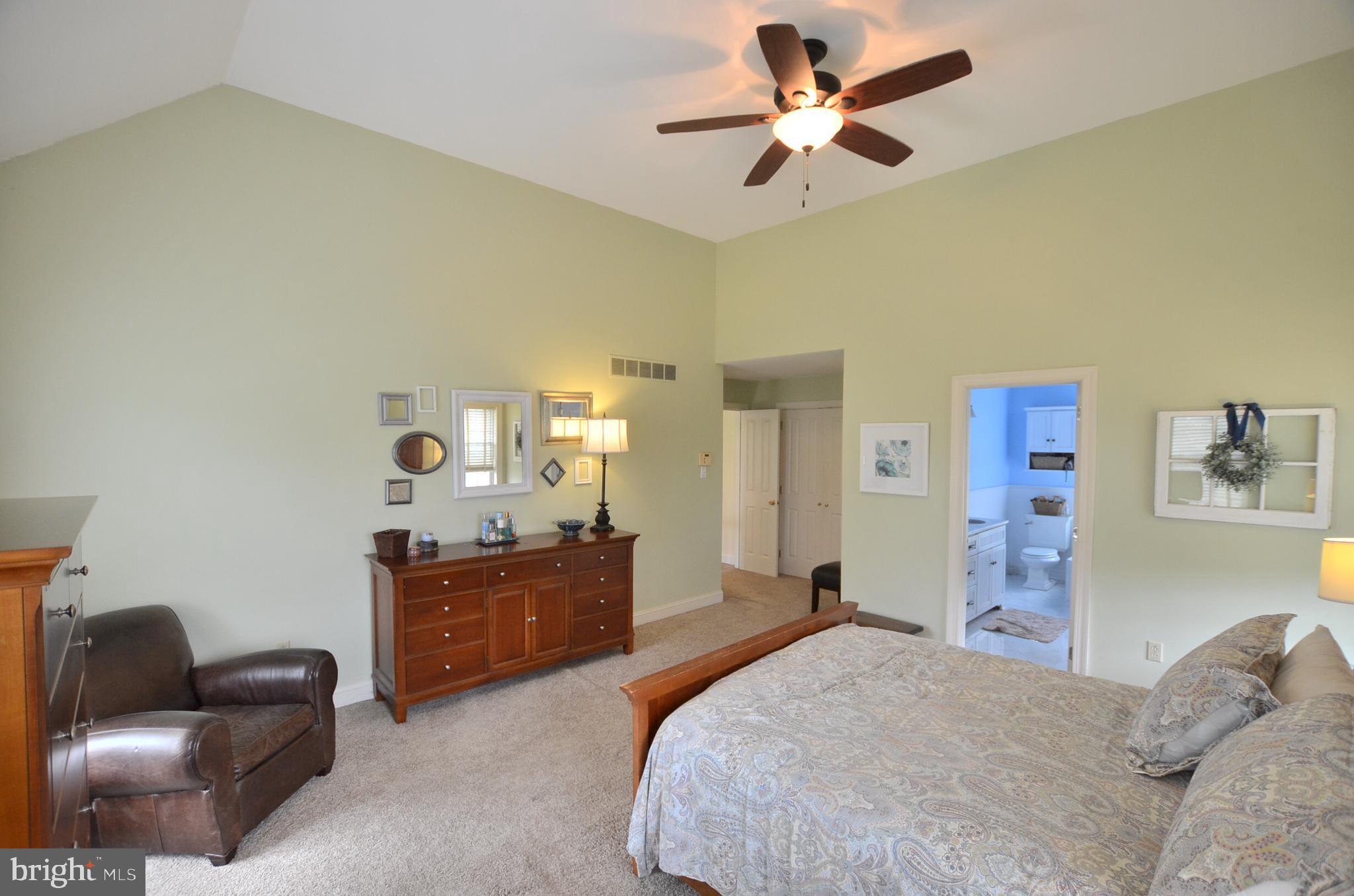 LAUREL CROSSING - Residential