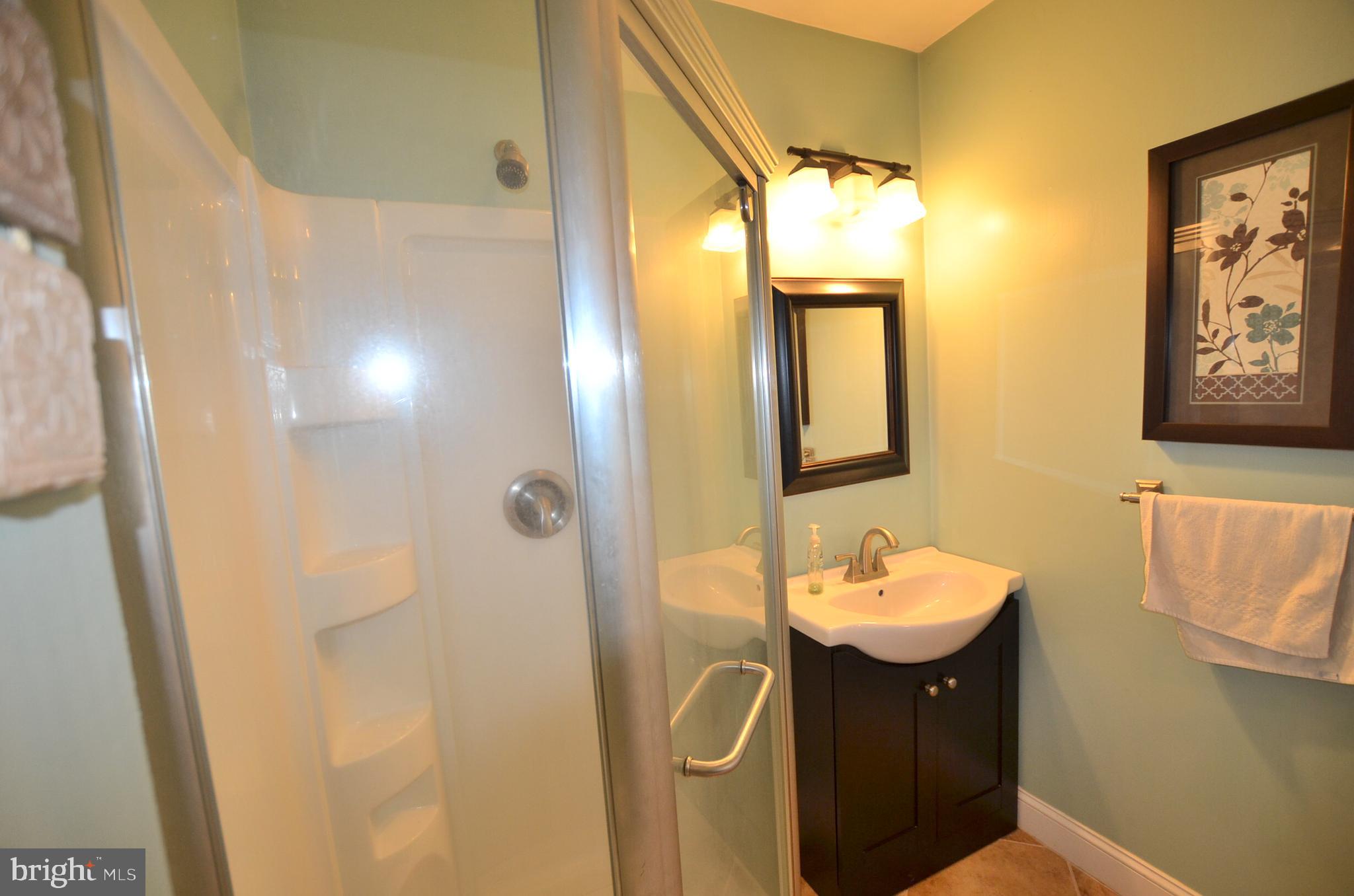 LAUREL CROSSING - Residential