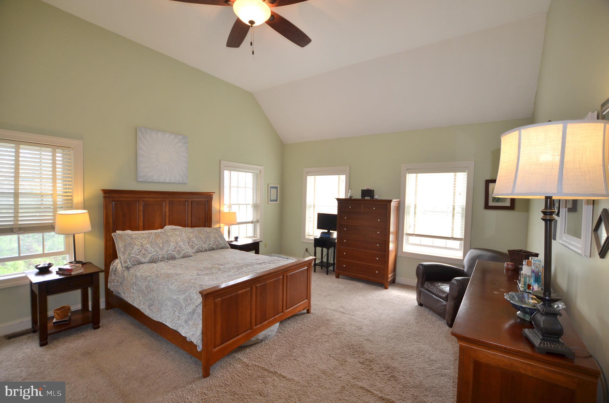 LAUREL CROSSING - Residential