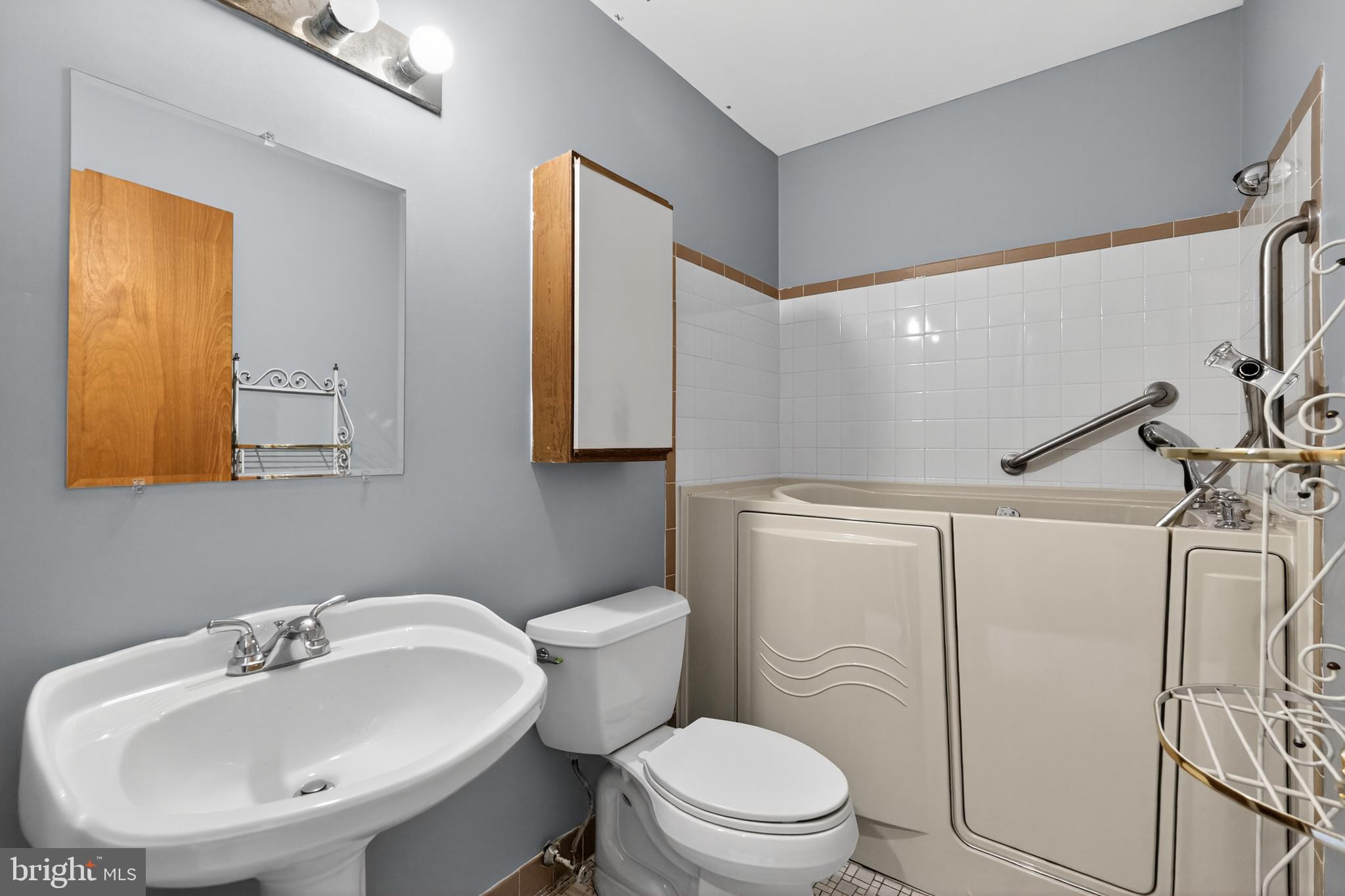 PHILADELPHIA (NORTH) - Residential