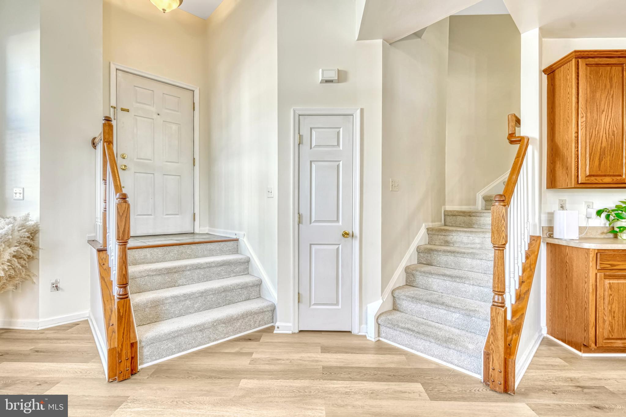 THE TOWNES CONDOMINIUM - Residential