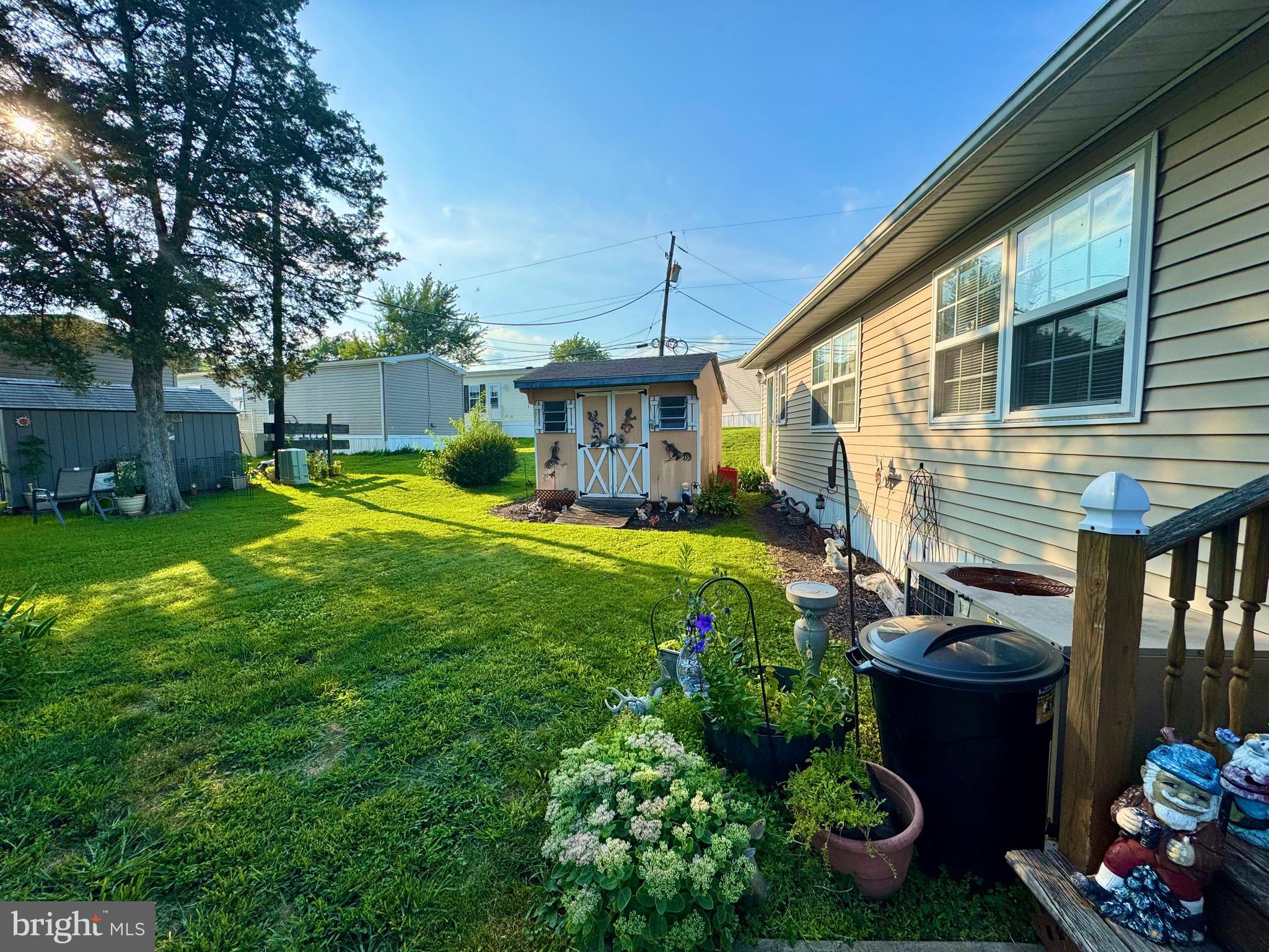 1 JOSEPH AVENUE