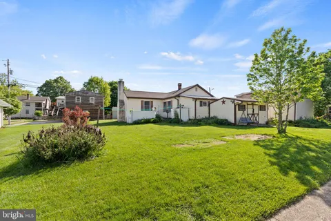 39 N Clay Street, Manheim, PA 17545 - MLS#: PALA2069698