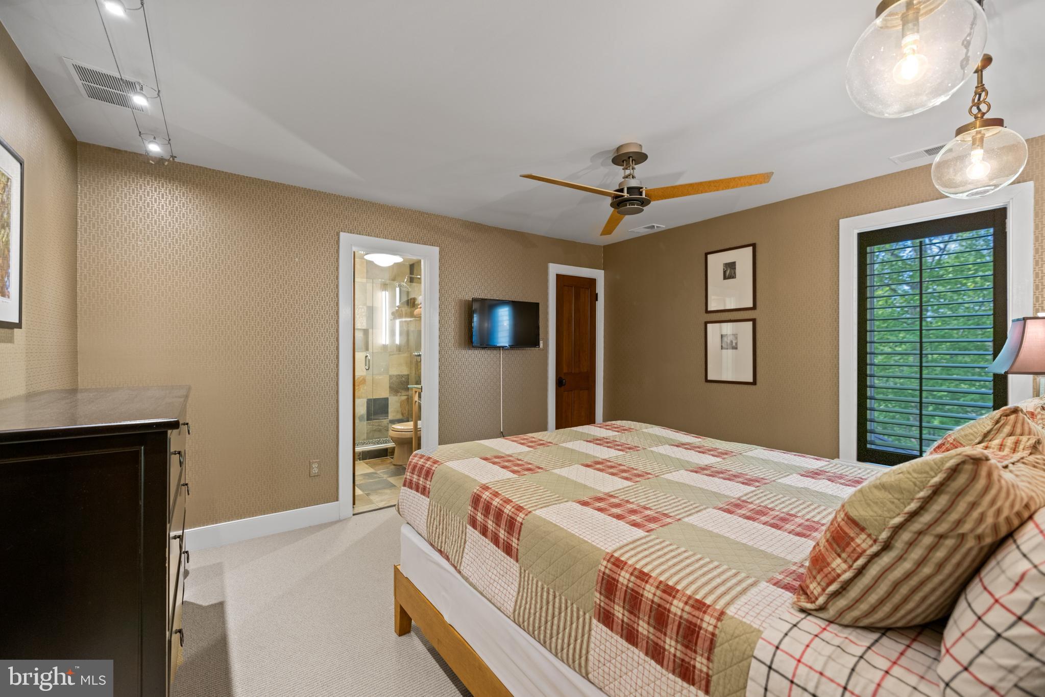 LEIGH MILL MEADOWS - Residential