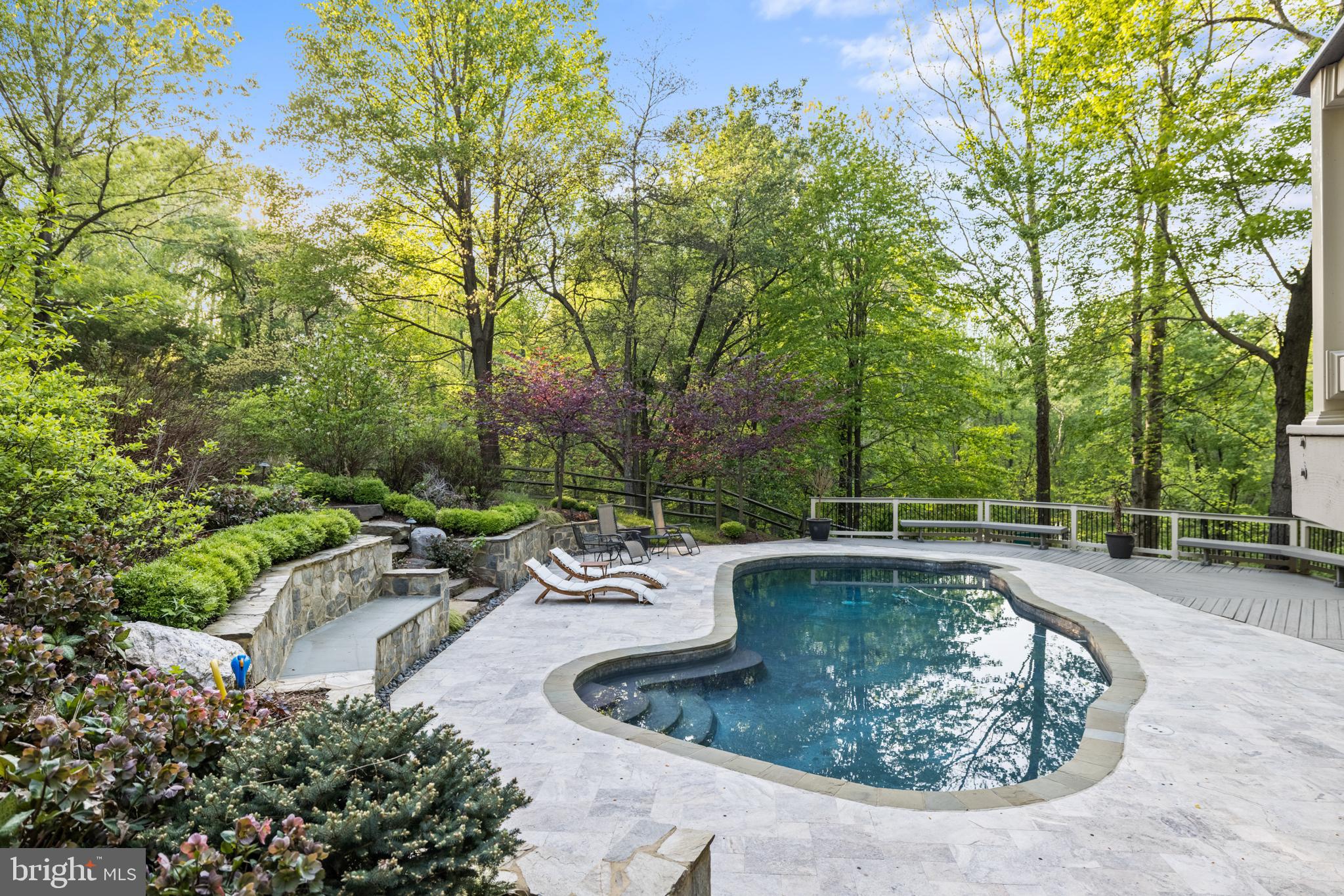 LEIGH MILL MEADOWS - Residential