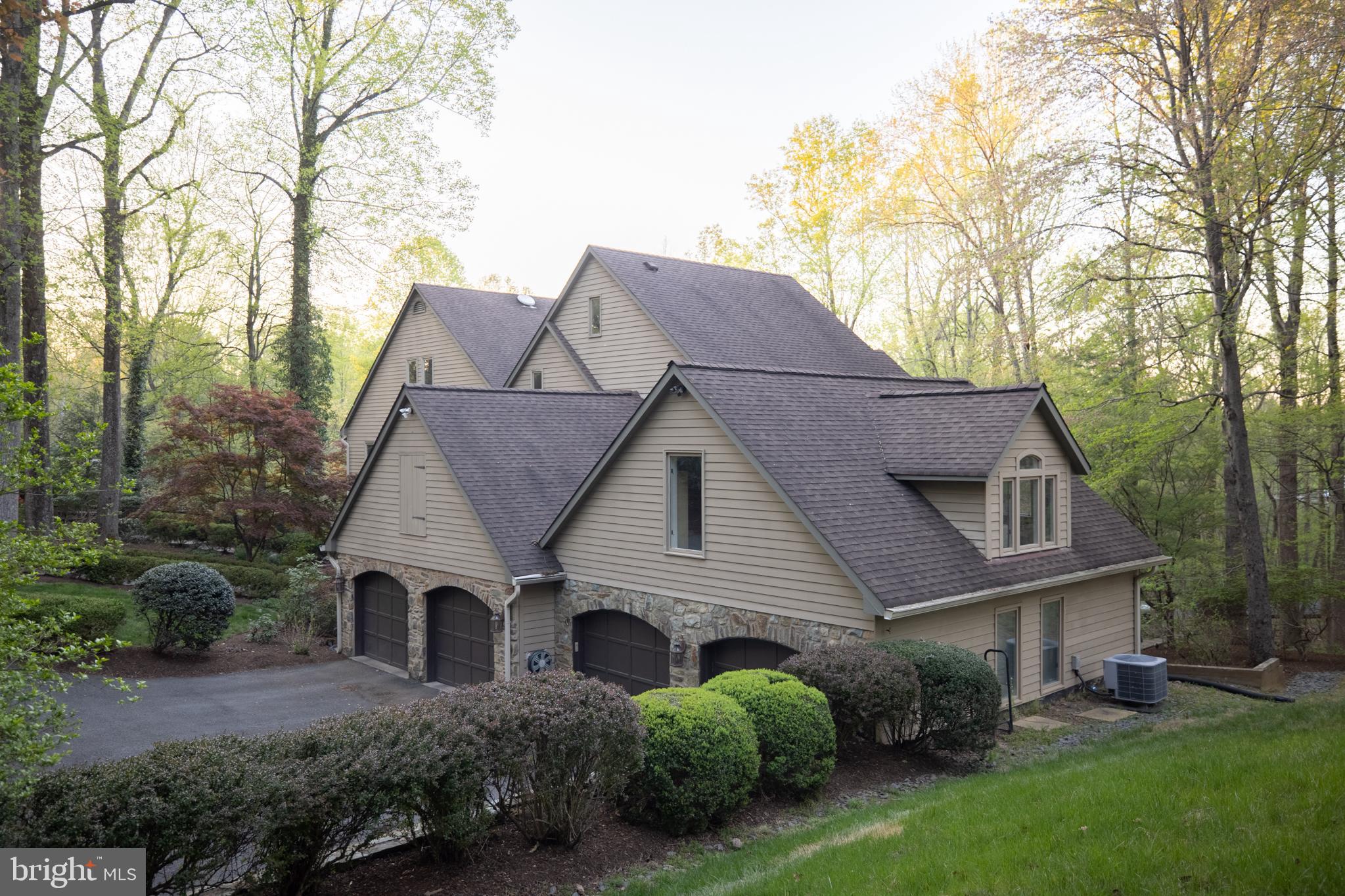 LEIGH MILL MEADOWS - Residential