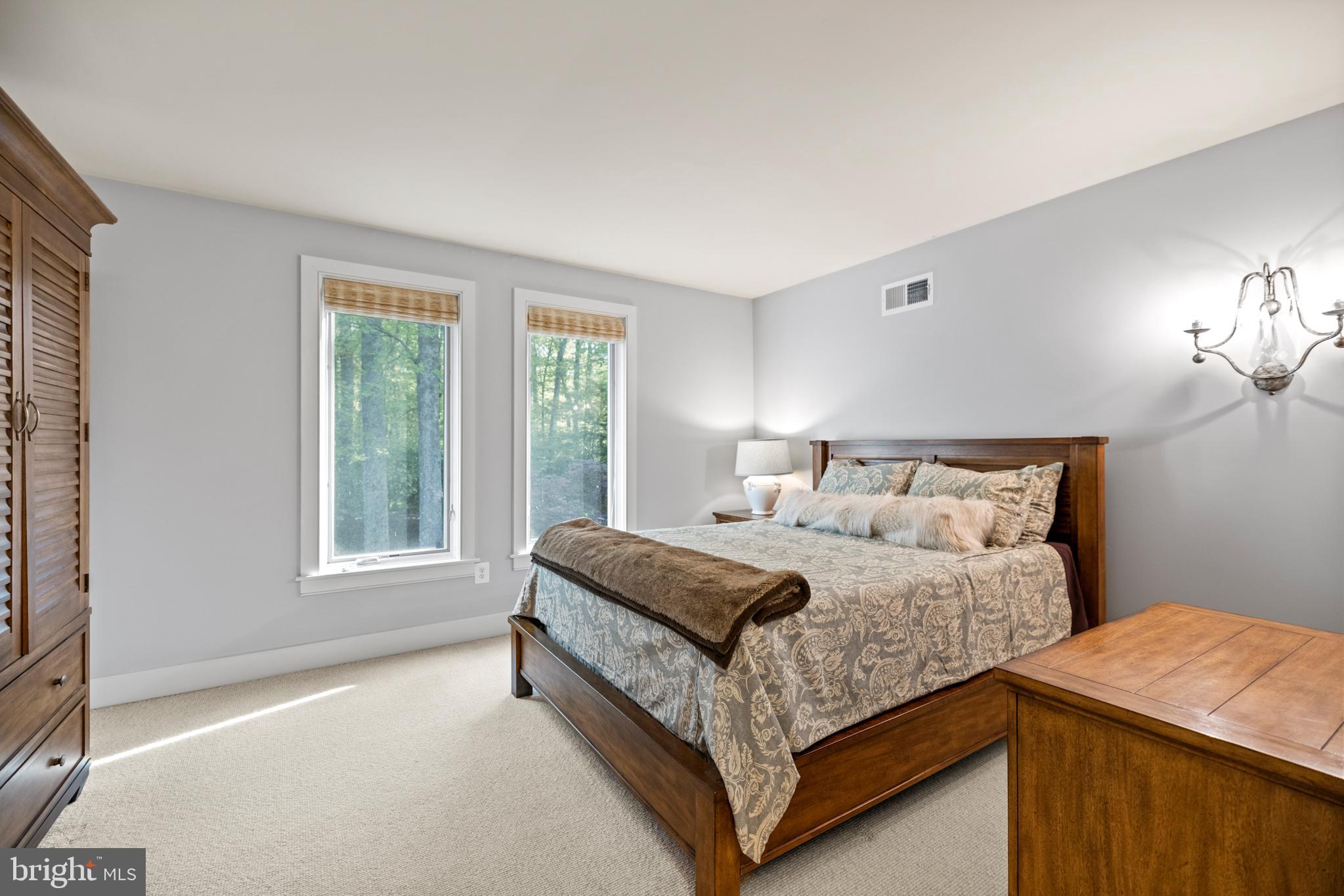 LEIGH MILL MEADOWS - Residential