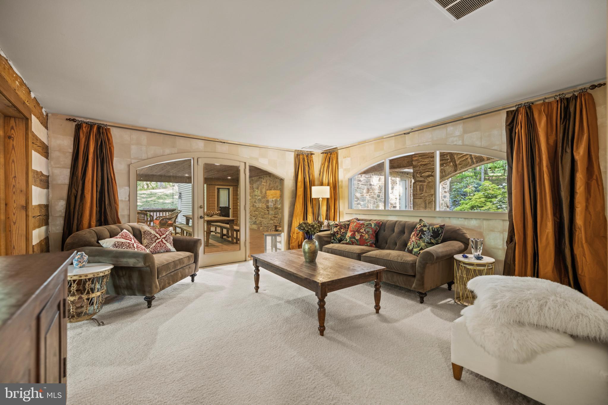 LEIGH MILL MEADOWS - Residential