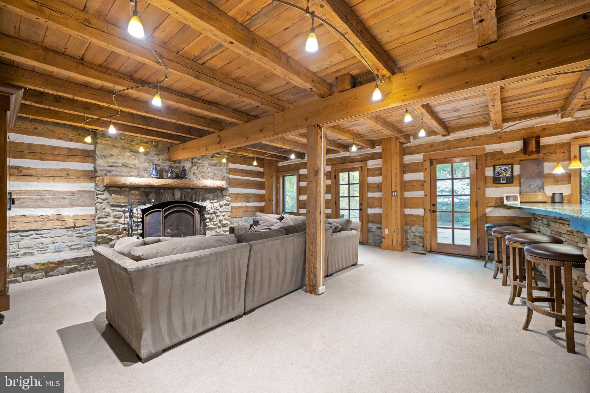 LEIGH MILL MEADOWS - Residential