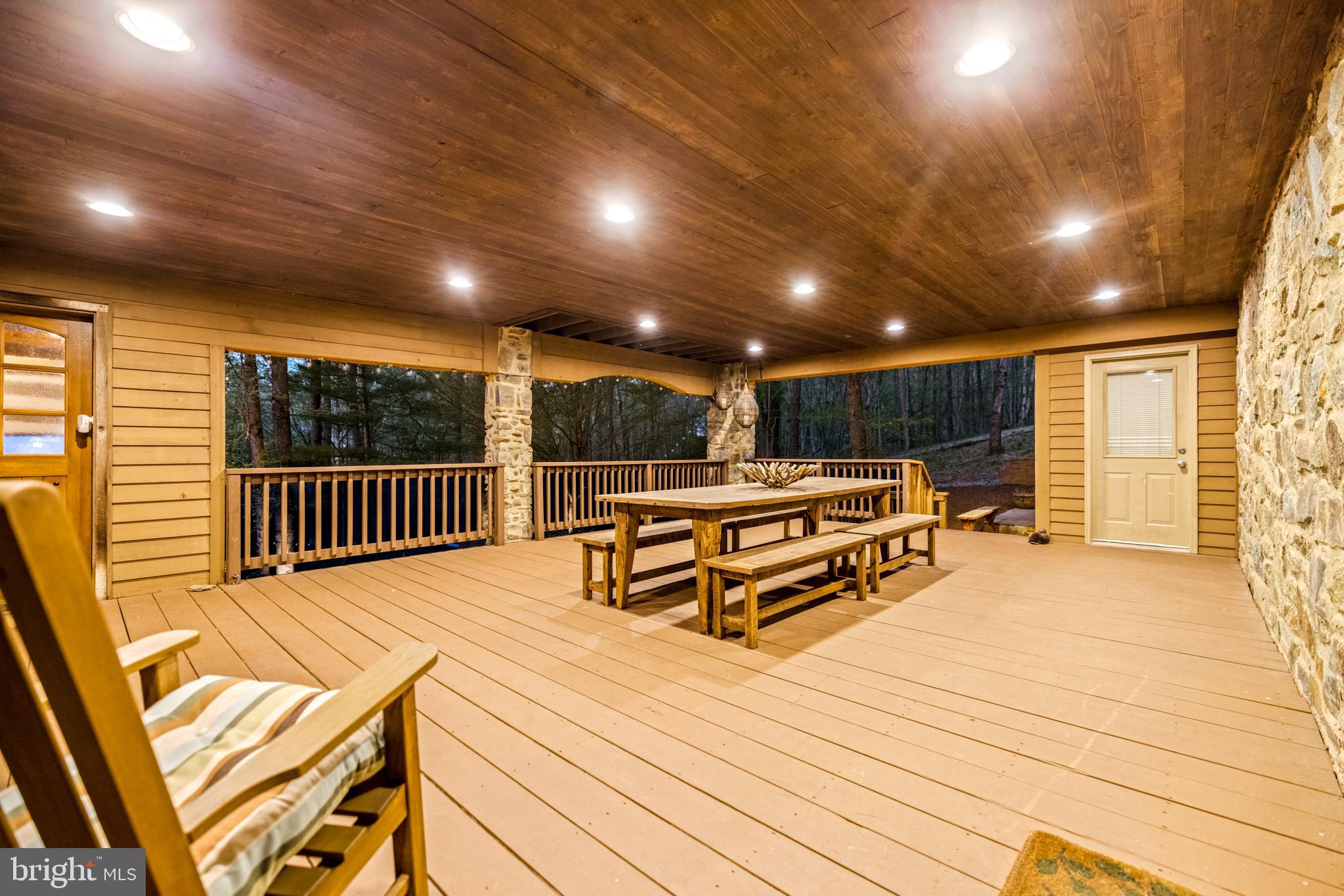 LEIGH MILL MEADOWS - Residential