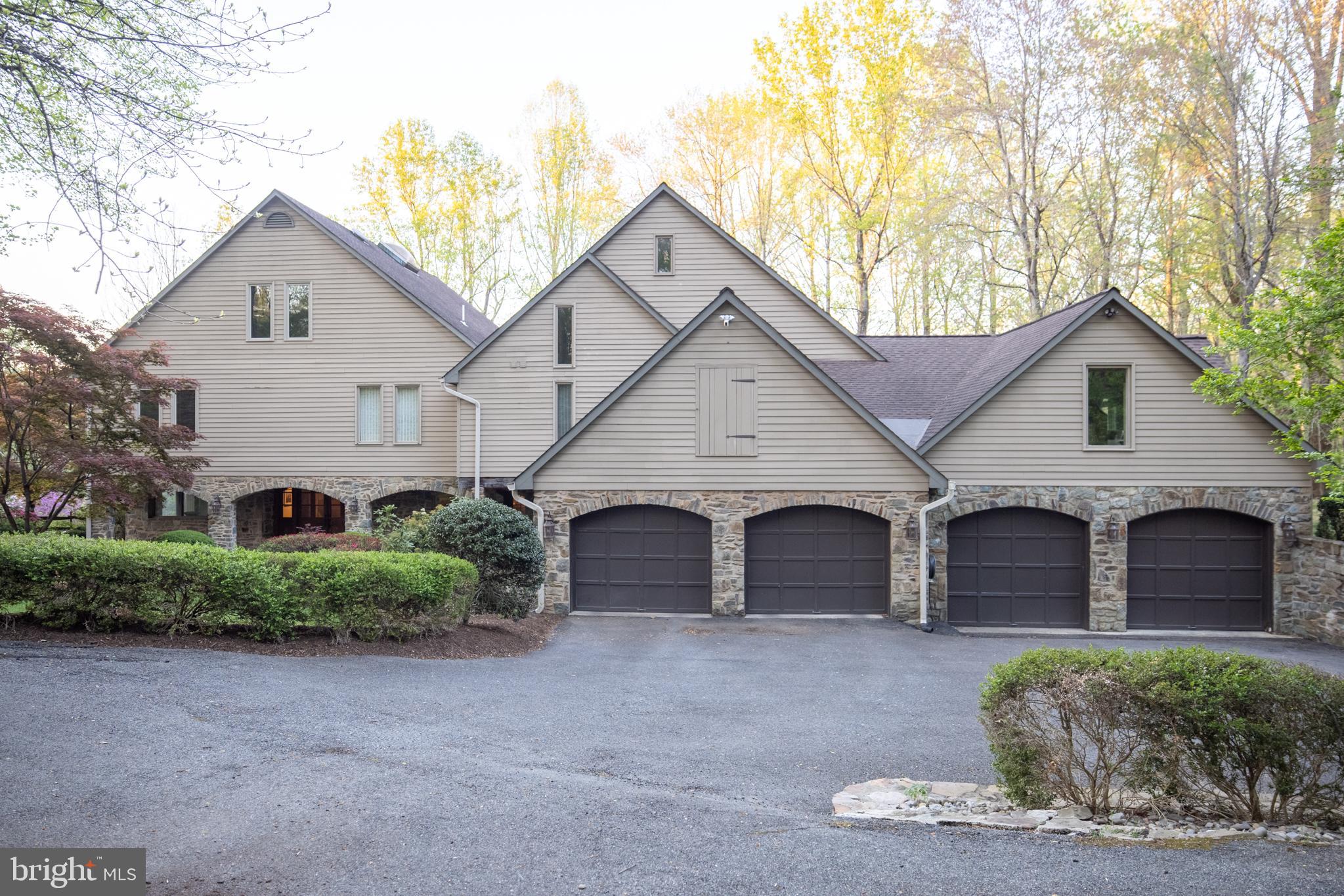 LEIGH MILL MEADOWS - Residential