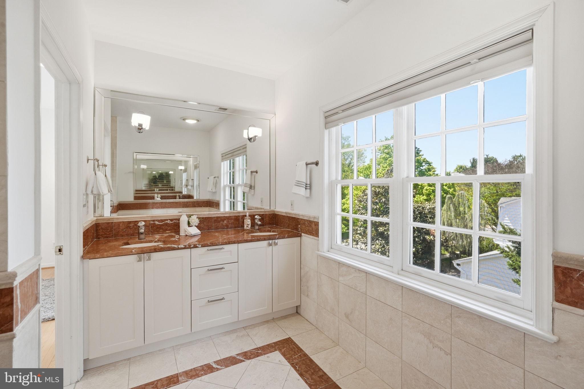 HORIZON HILL - Residential
