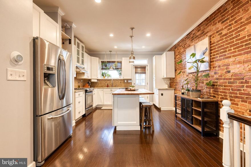 MUST SEE!!! This Beautiful 3BD/2.5BA Brewer's Hill RowHome offers everything  you could want! From a fully updated kitchen to a patio space out back! Kitchen features stainless steel appliances, updated hardware, pendant lighting, granite countertops, glass tile backsplash and kitchen island. Open living room which leads to dinning area. Exposed brick through out!  Bedrooms have built-in closets, a balcony off of one of the bedrooms! Two beautiful bathrooms have updated hardware, walk-in showers, marble , glass tile and lots of light! Quaint back patio for entertaining! Don't want to miss this amazing gem!

Monthly rent is priced at $2800/month; first month's rent and one month security deposit needed to move in ($5600). Utilities are not included in the price. Verifiable income of at least 3x monthly rent and 650 credit score necessary to qualify.  Pets are allowed and will be considered on a case to case basis.