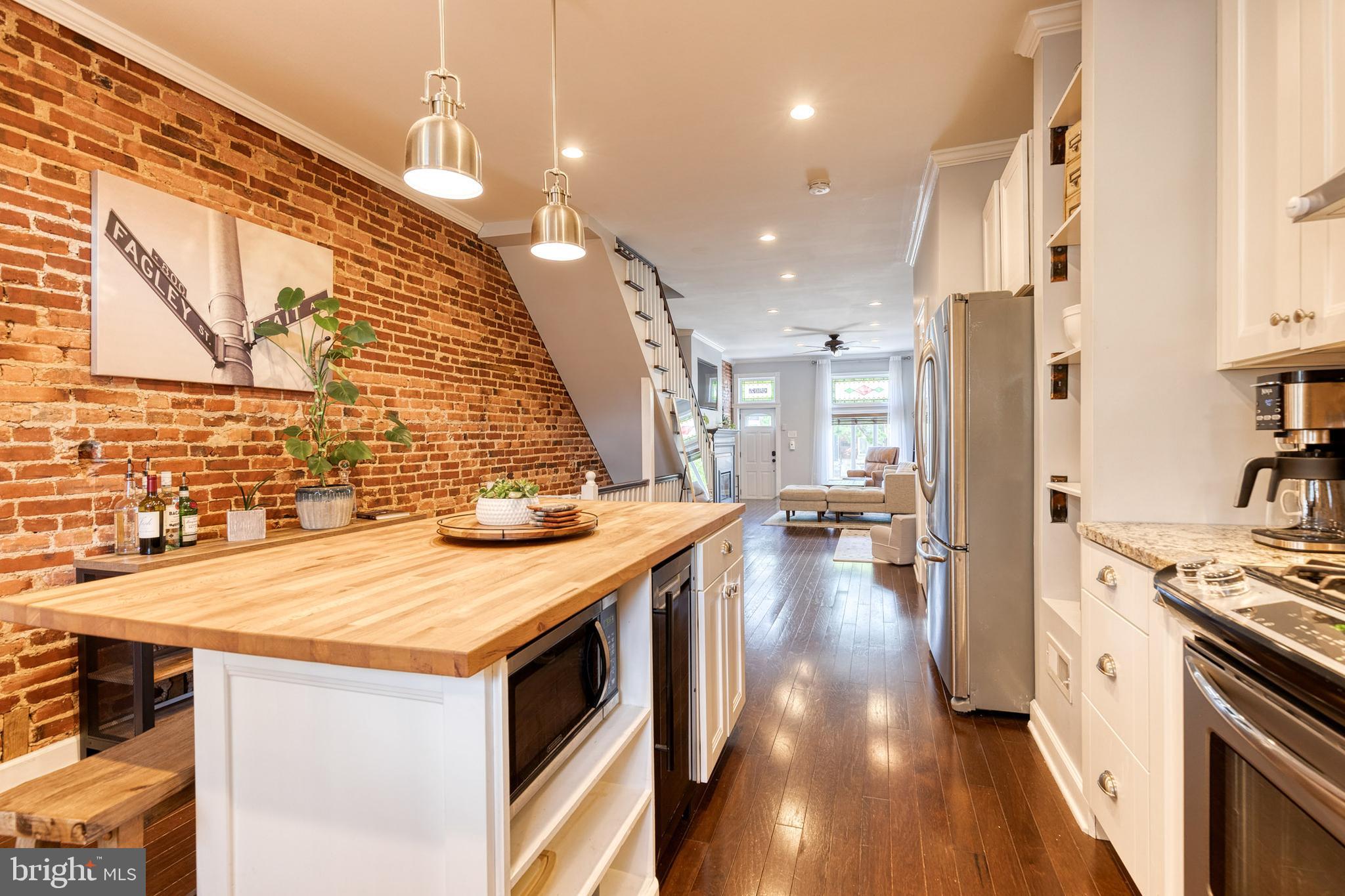 BREWERS HILL - Residential Lease