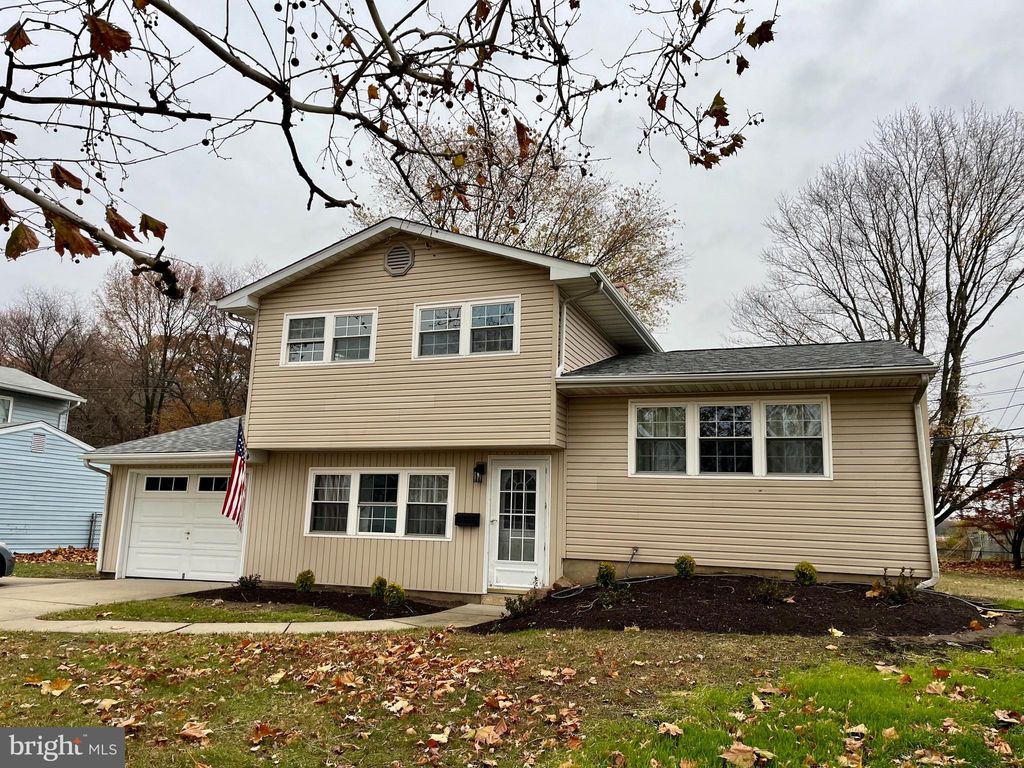 Photo of 810 S Harmony Road, NEWARK, DE 19713 (MLS # DENC2093452)