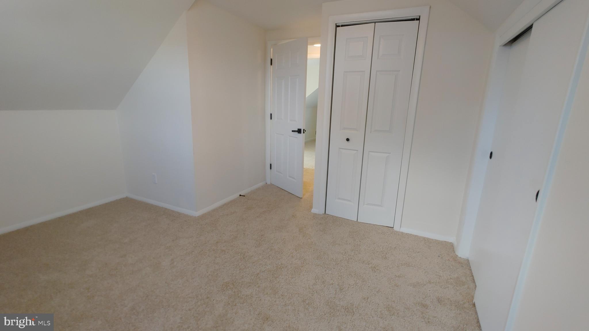 ENGLISH CONSUL ESTATES - Residential