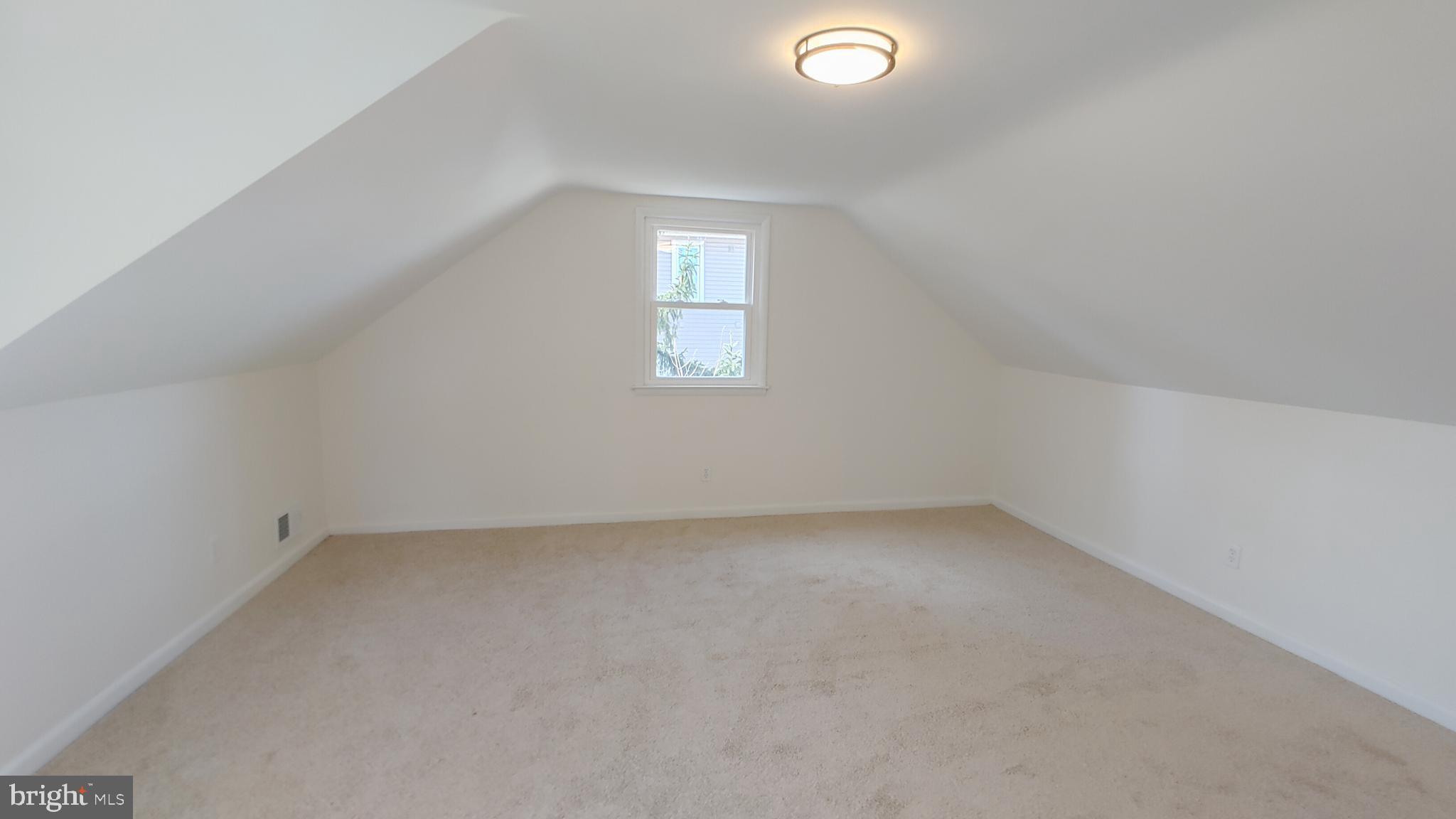 ENGLISH CONSUL ESTATES - Residential