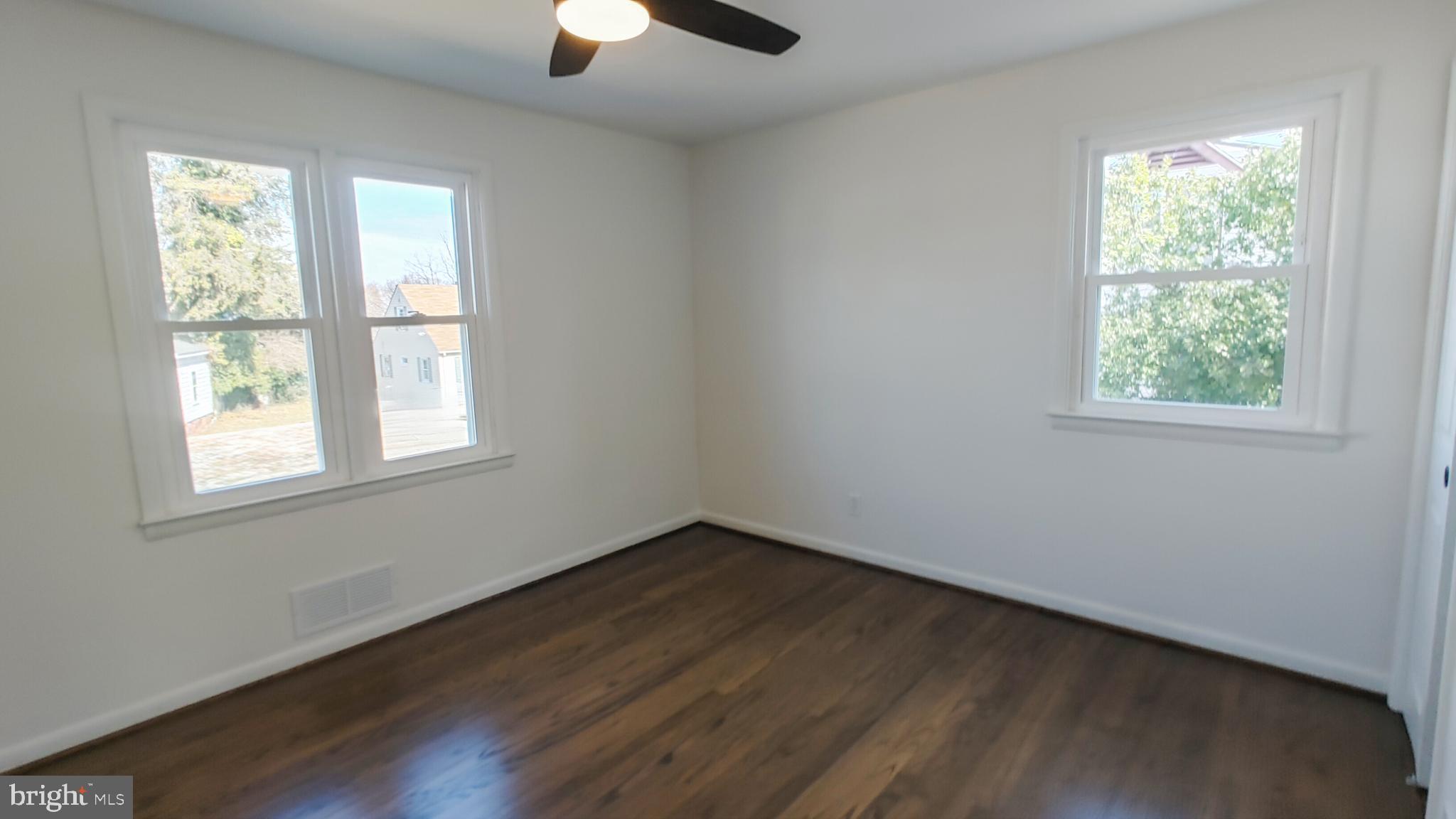 ENGLISH CONSUL ESTATES - Residential