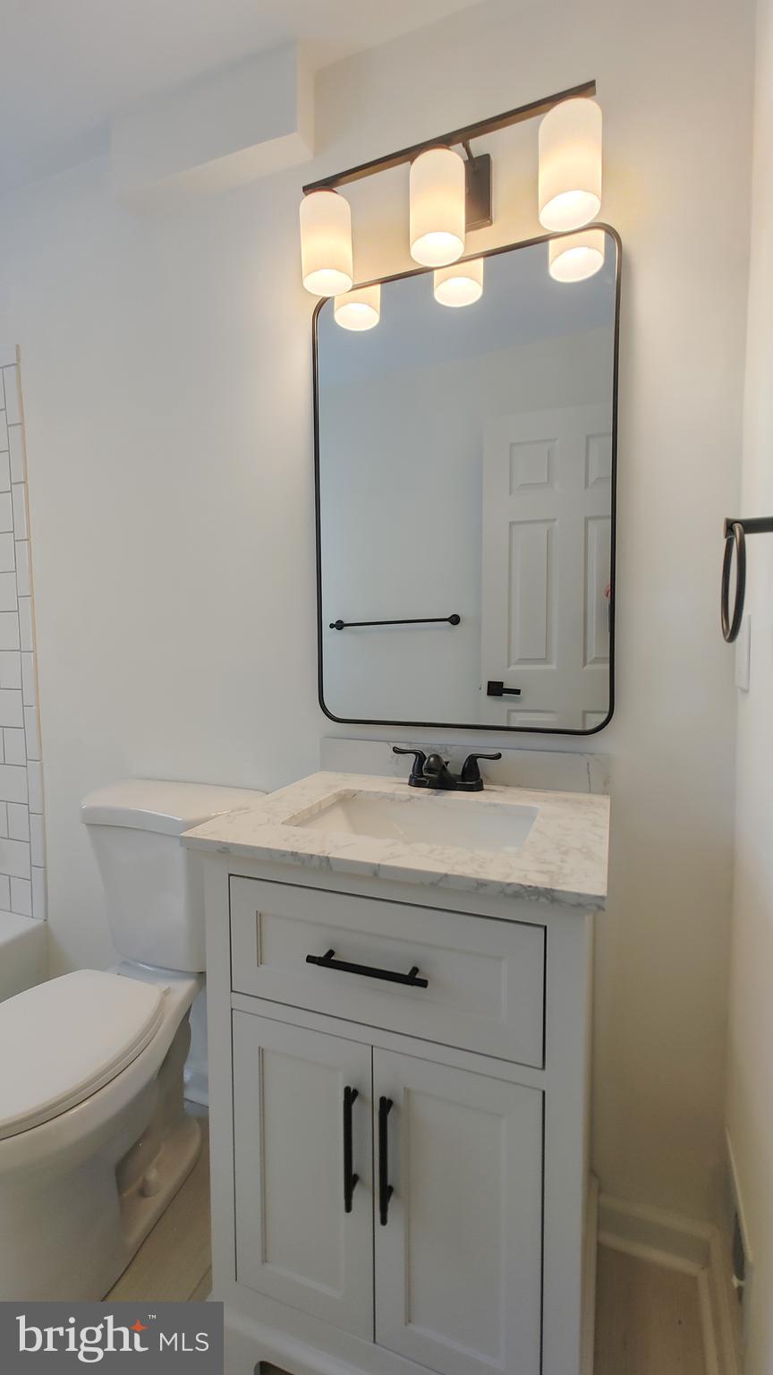 ENGLISH CONSUL ESTATES - Residential