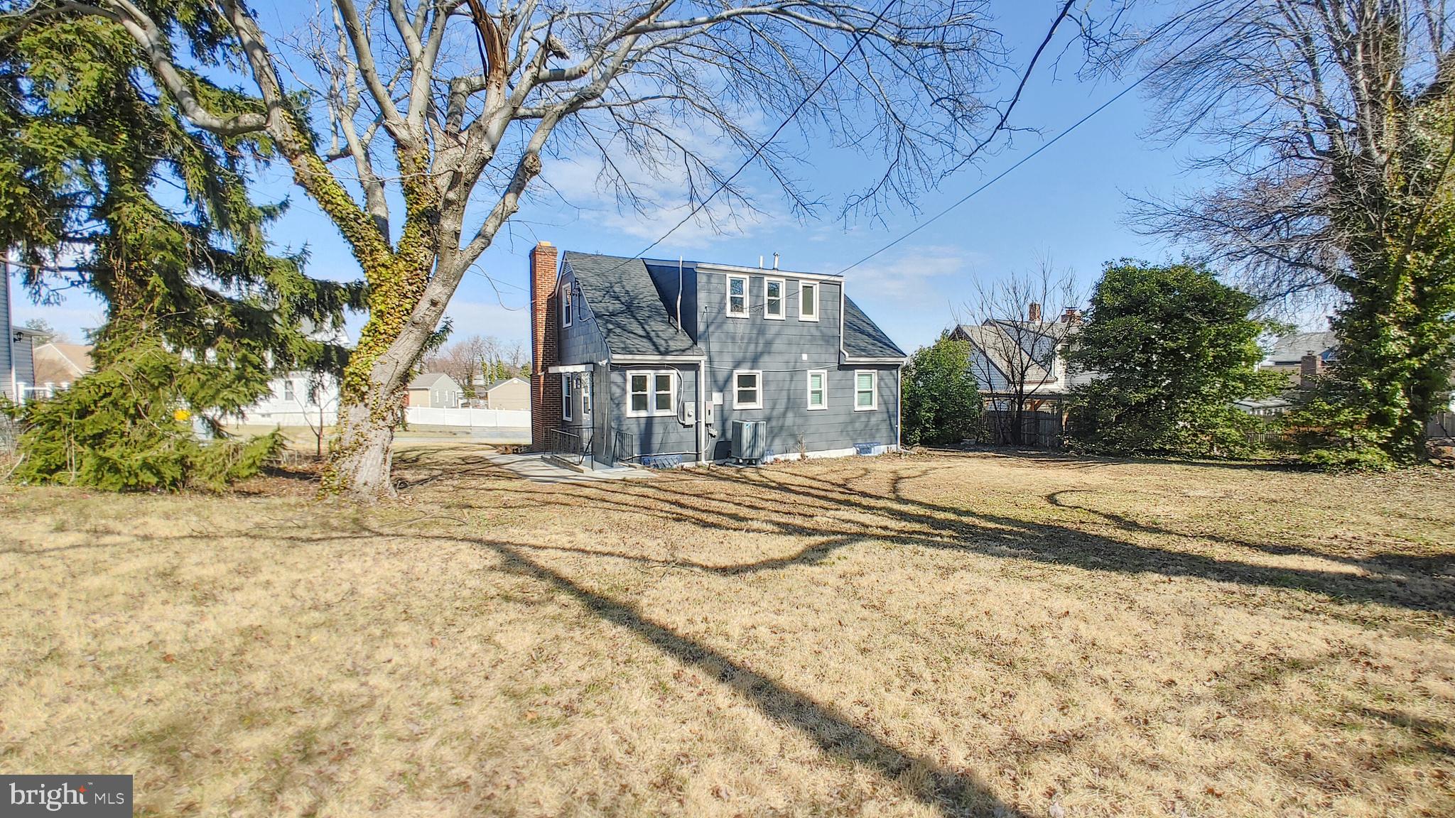 ENGLISH CONSUL ESTATES - Residential