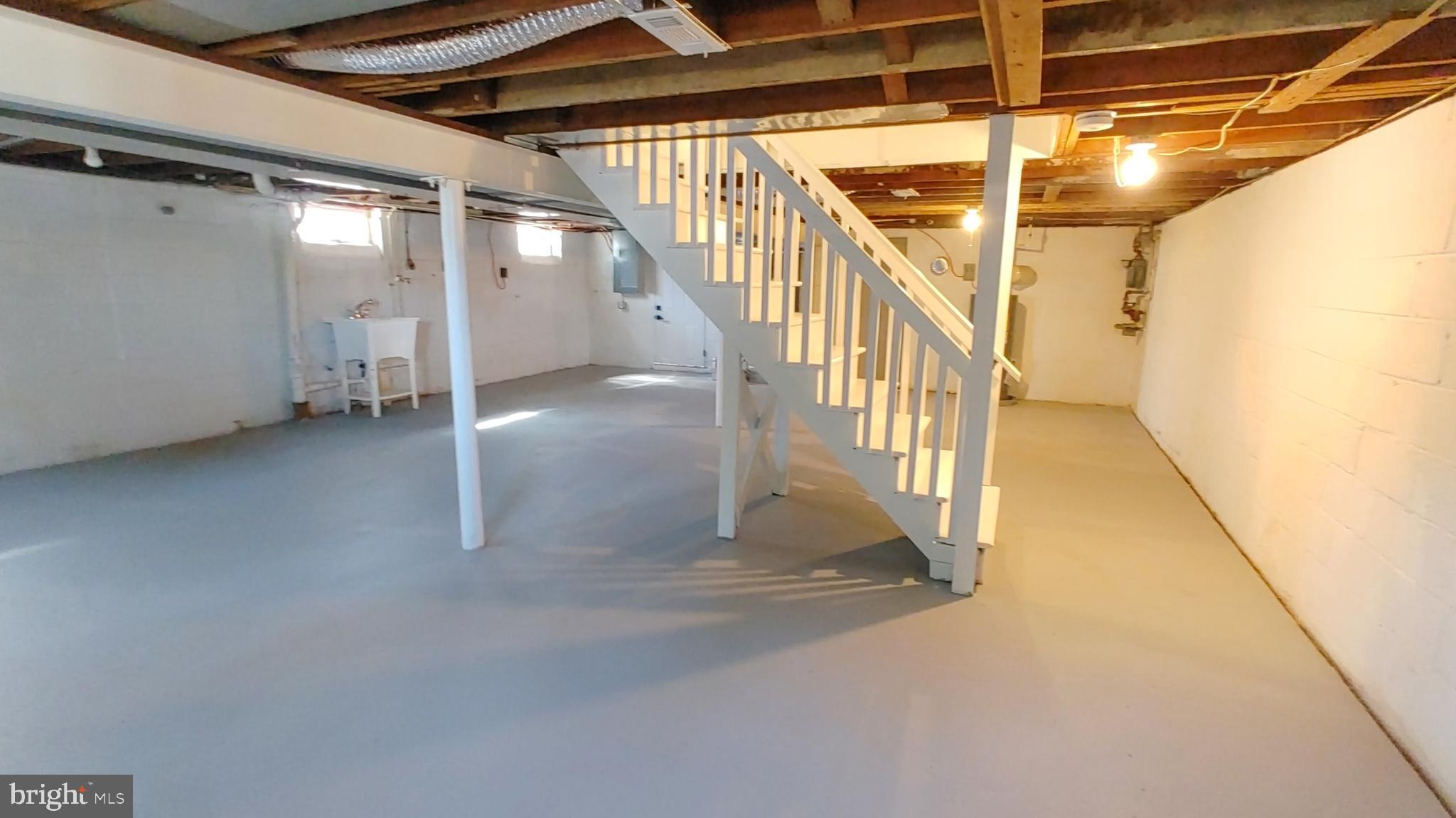 ENGLISH CONSUL ESTATES - Residential