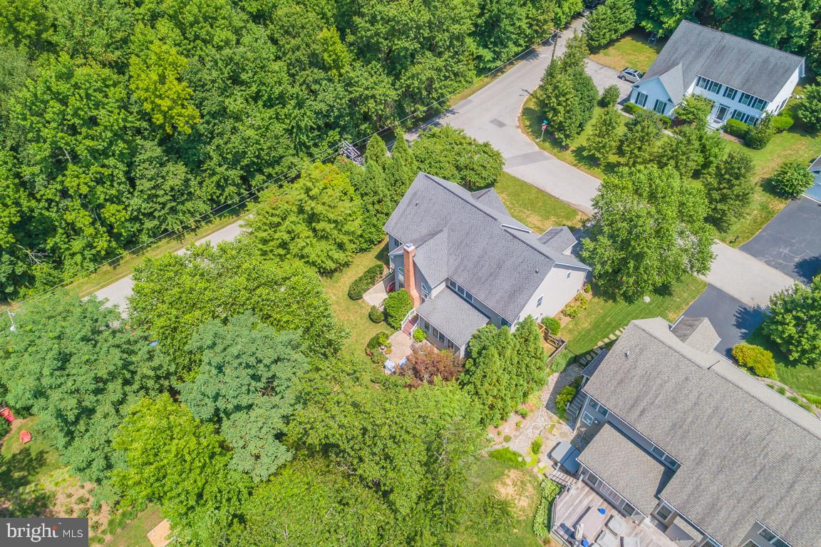 WHITEHALL MANOR - Residential