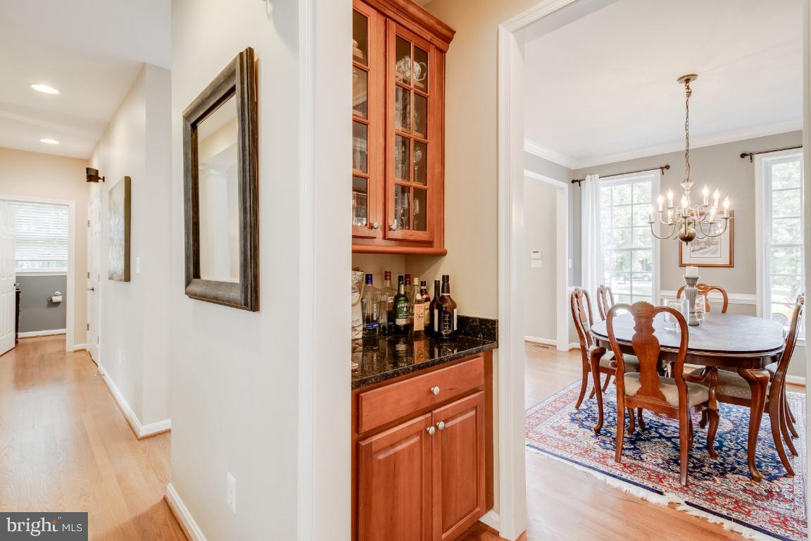 WHITEHALL MANOR - Residential