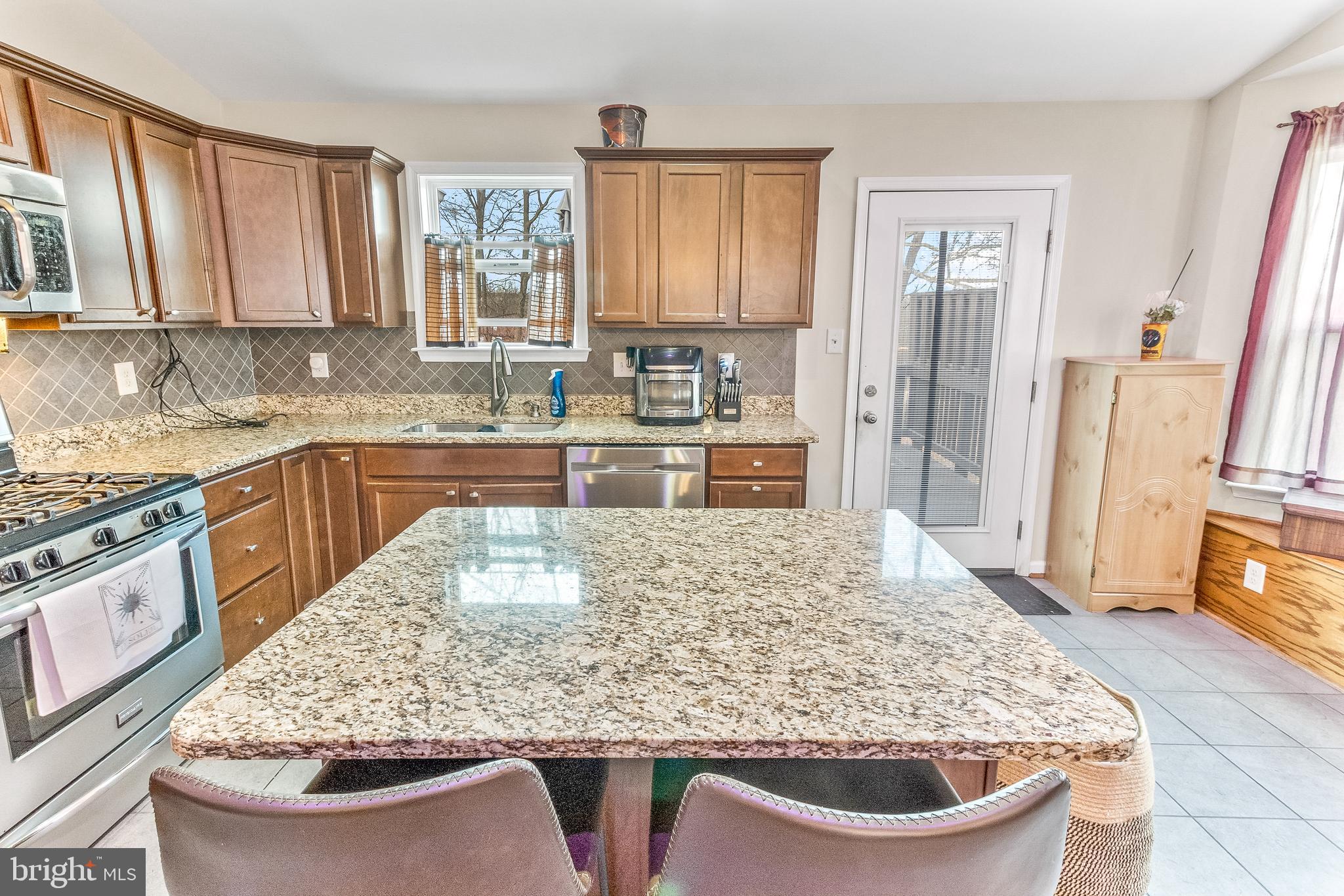 GREEN MEADOWS - Residential