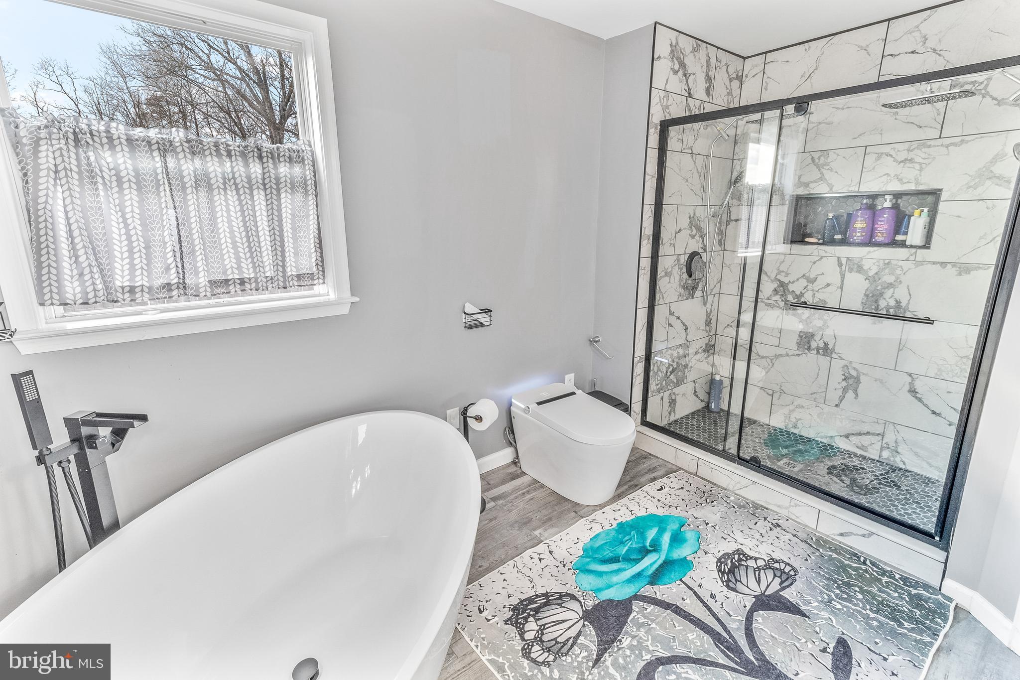 GREEN MEADOWS - Residential