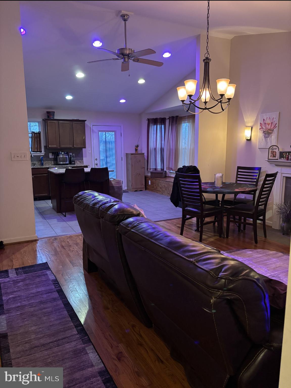 GREEN MEADOWS - Residential