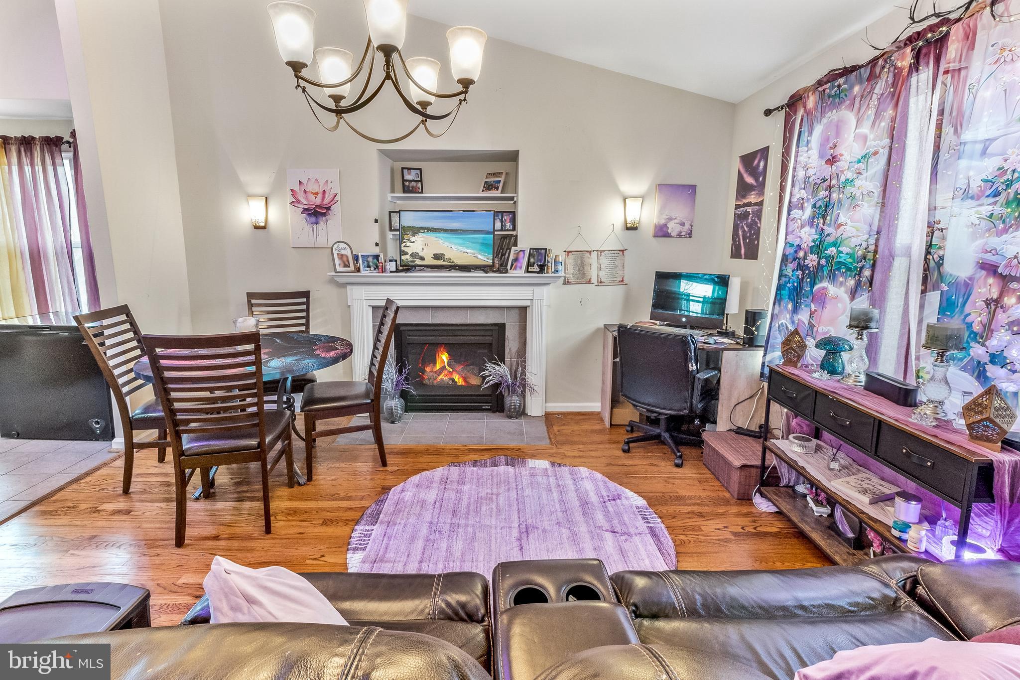 GREEN MEADOWS - Residential