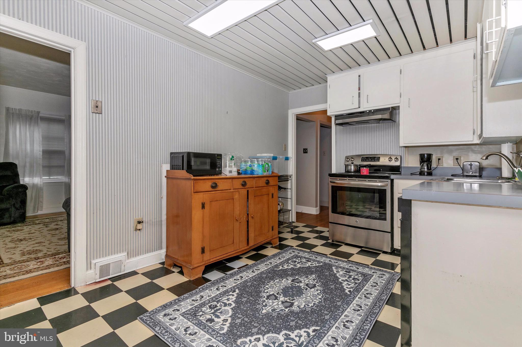 FOUNTAIN HEAD - Residential