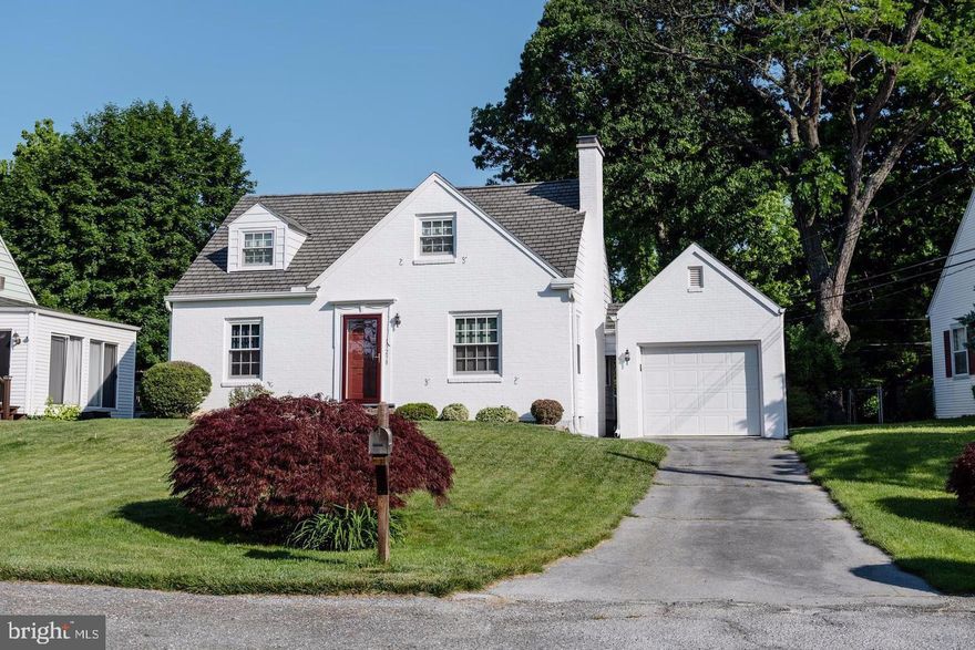 Highly sought after, Fountain Head neighborhood.  Four bedroom, two full ceramic tiled bathrooms with cast iron bathtubs; new plumbing fixtures, for under $300,000!  Come get this deal!!  Meticulously maintained all facets of this, Cape Cod including installed copper plumbing, updated electric with surge protection, installed all new Marvin windows (2020), added both an enclosed front-loading garage, and wonderful maintenance free screened porch with gorgeous bead board ceiling (2016). Second floor, walk in closets' not reflected in, tax record square foot, approximately an additional, 250 square feet.   AND a front door view of, Fountain Head Country Club and front row seat to the, annual, July 4th, Fireworks at, Fountain Head County club.