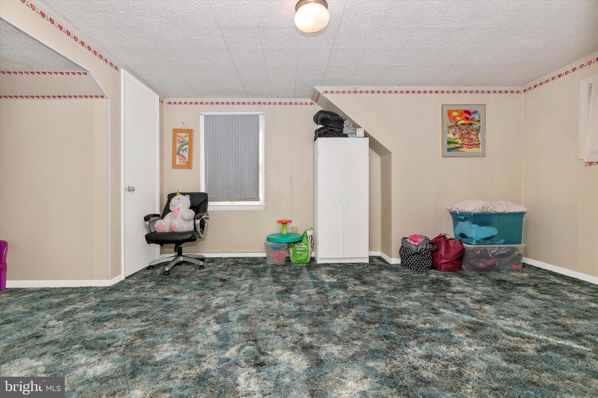 FOUNTAIN HEAD - Residential