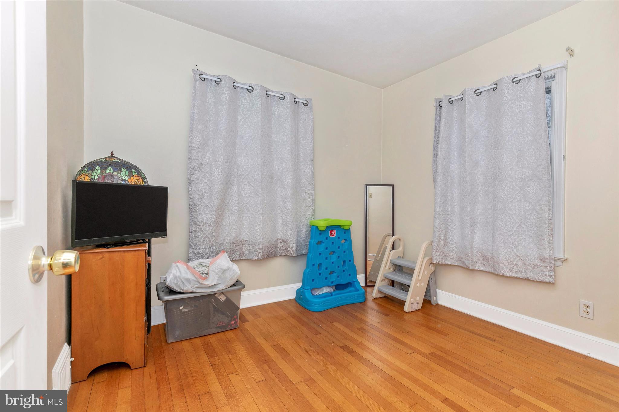 FOUNTAIN HEAD - Residential