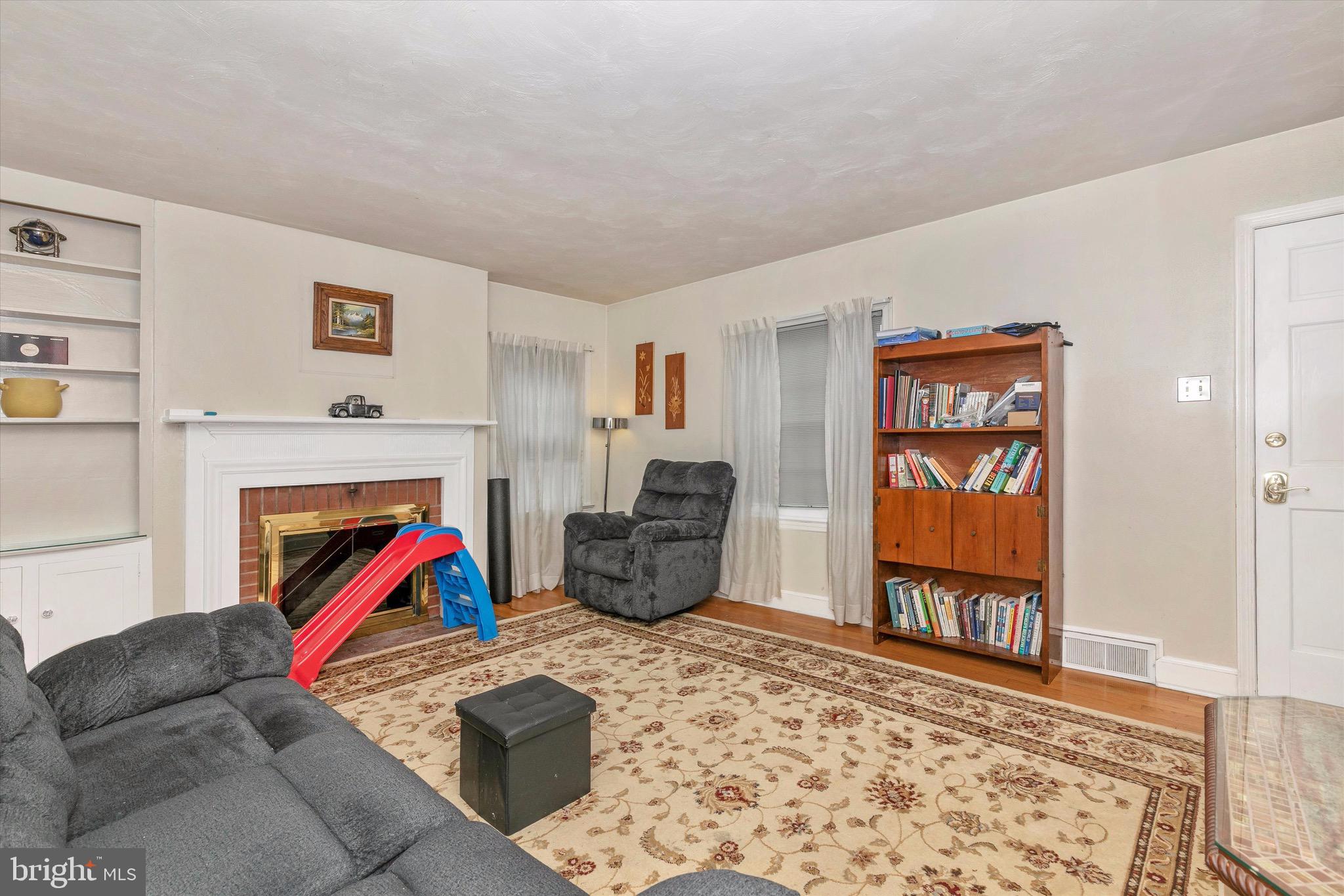 FOUNTAIN HEAD - Residential