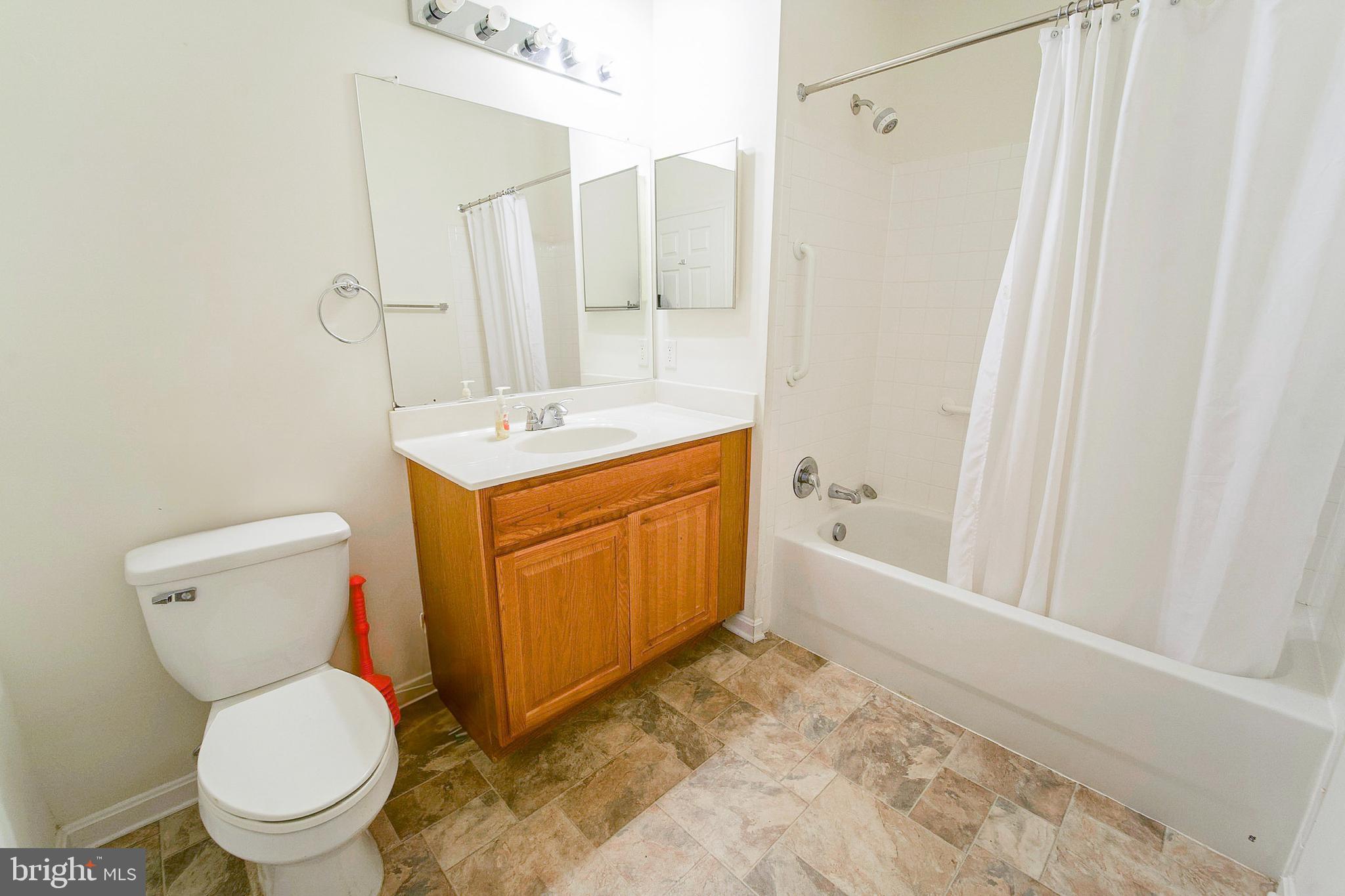 KINGS OVERLOOK - Residential