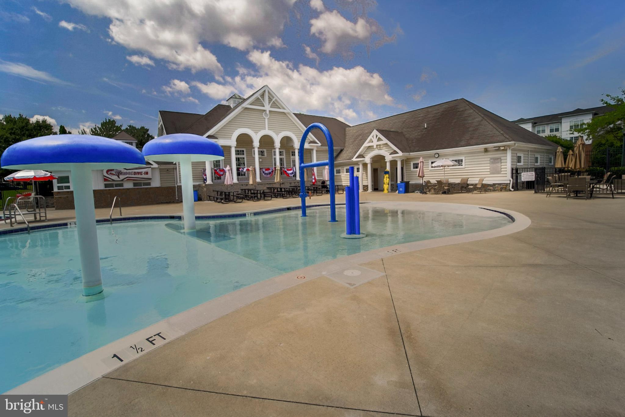 KINGS OVERLOOK - Residential