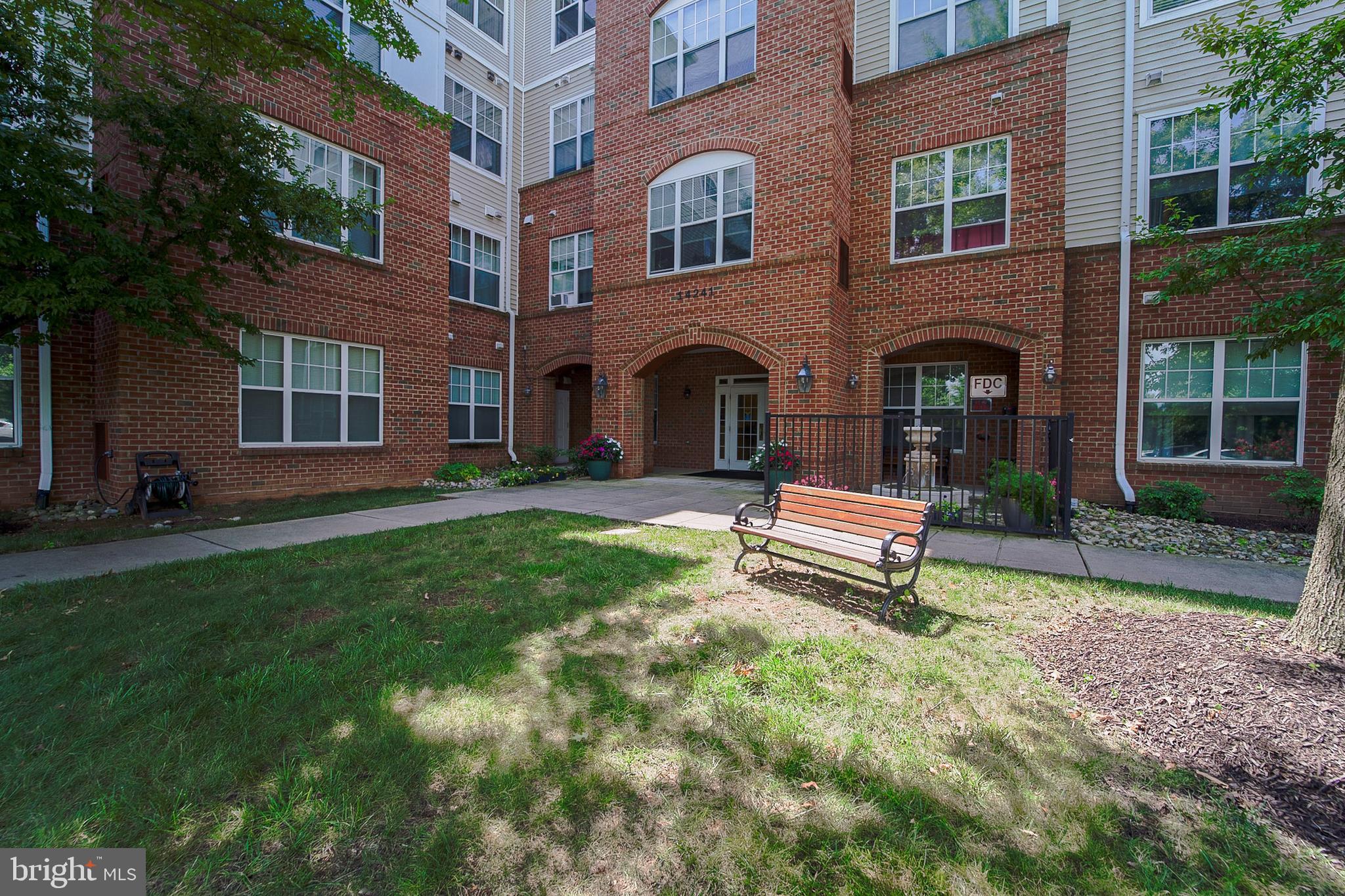 KINGS OVERLOOK - Residential