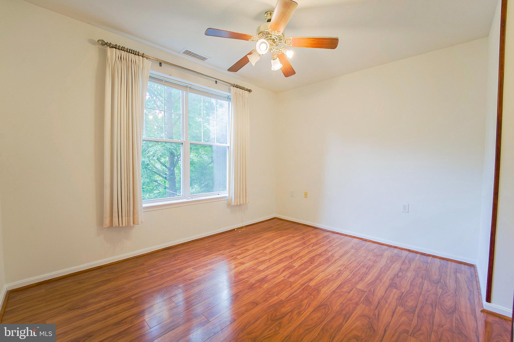 KINGS OVERLOOK - Residential