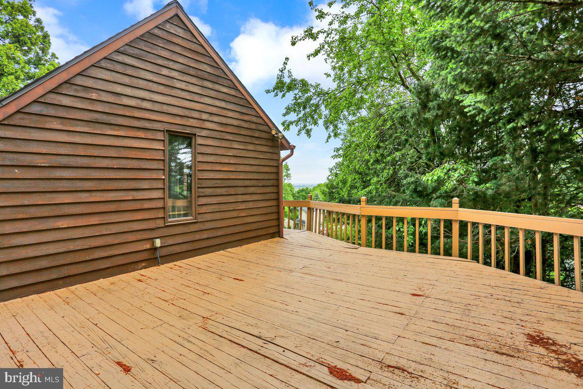 OWL HILL TERRACE - Residential