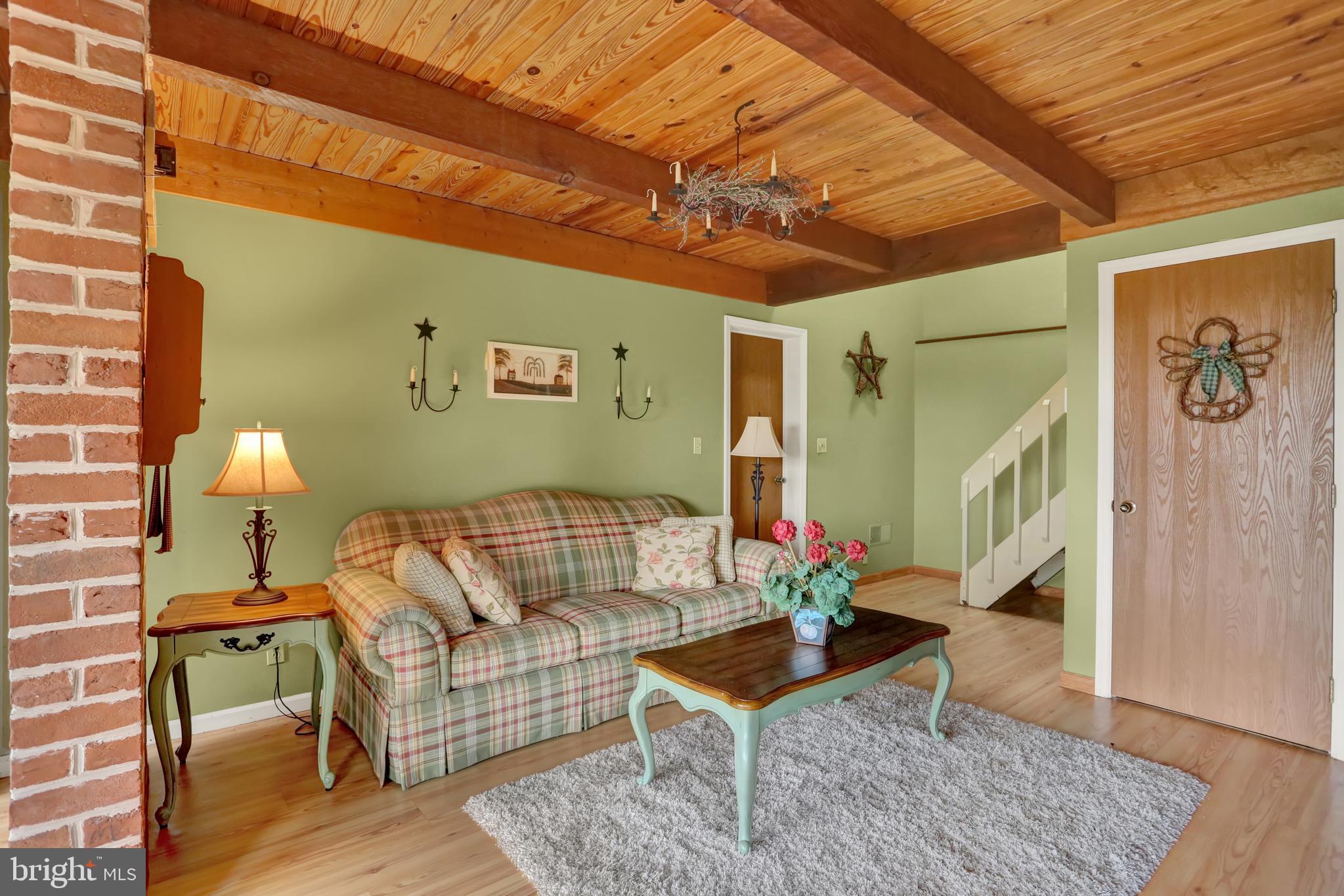 OWL HILL TERRACE - Residential