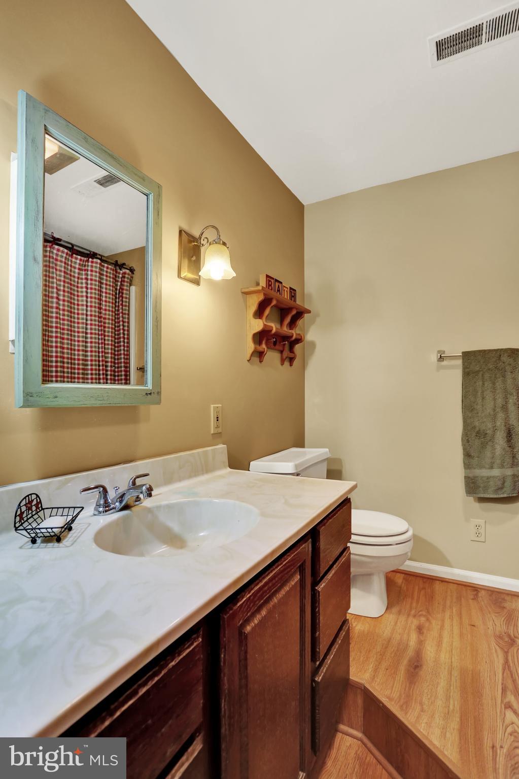 OWL HILL TERRACE - Residential