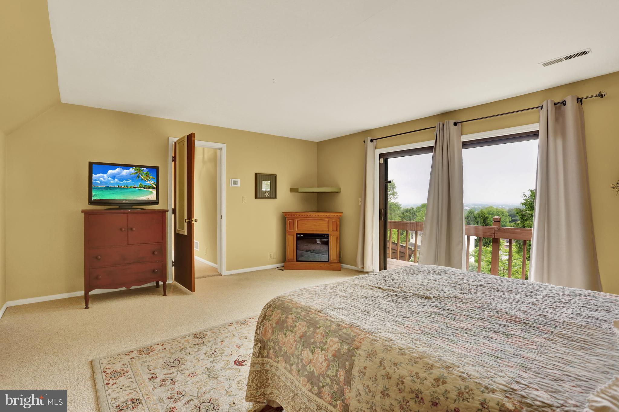 OWL HILL TERRACE - Residential